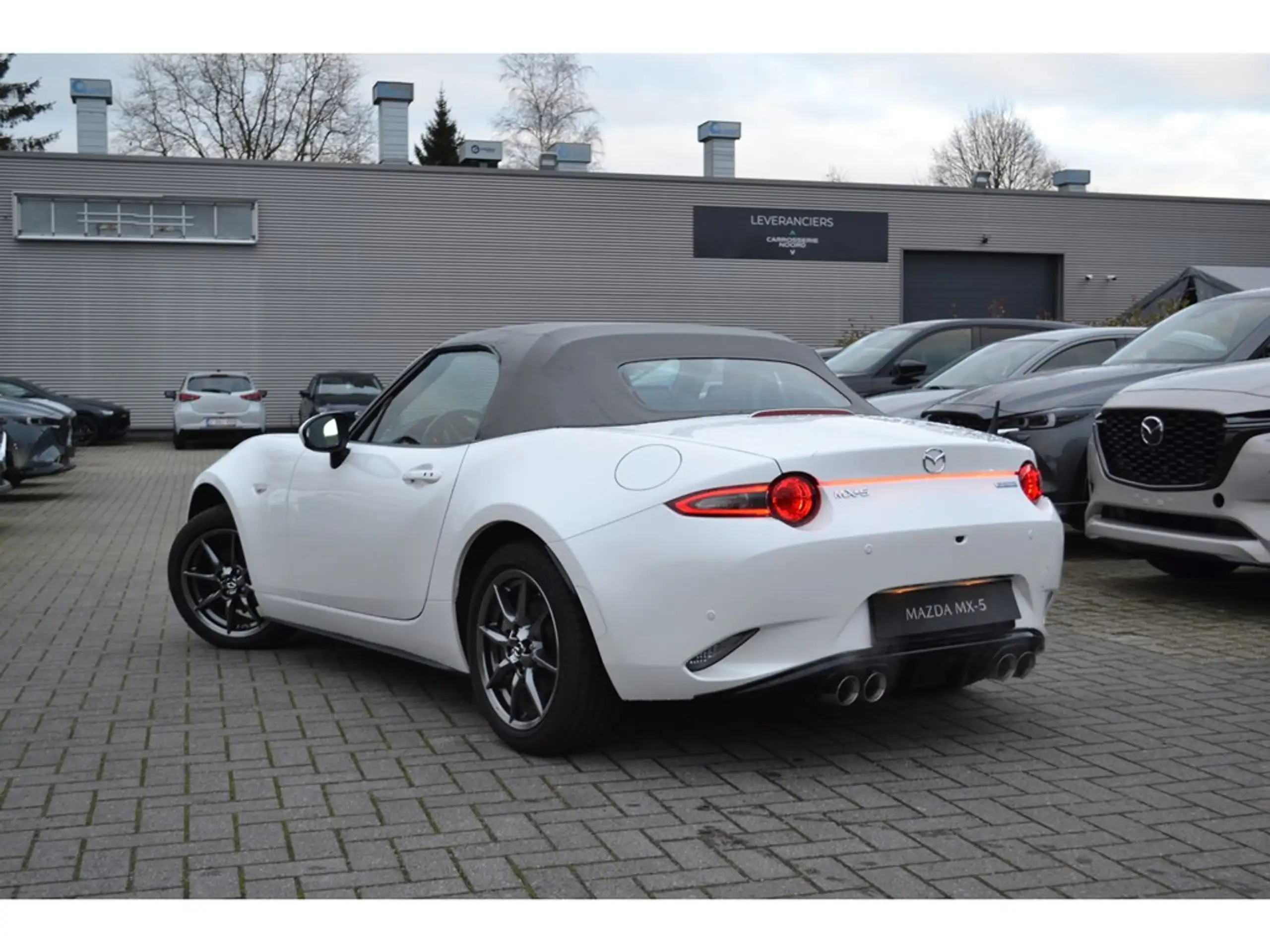 Mazda - MX-5