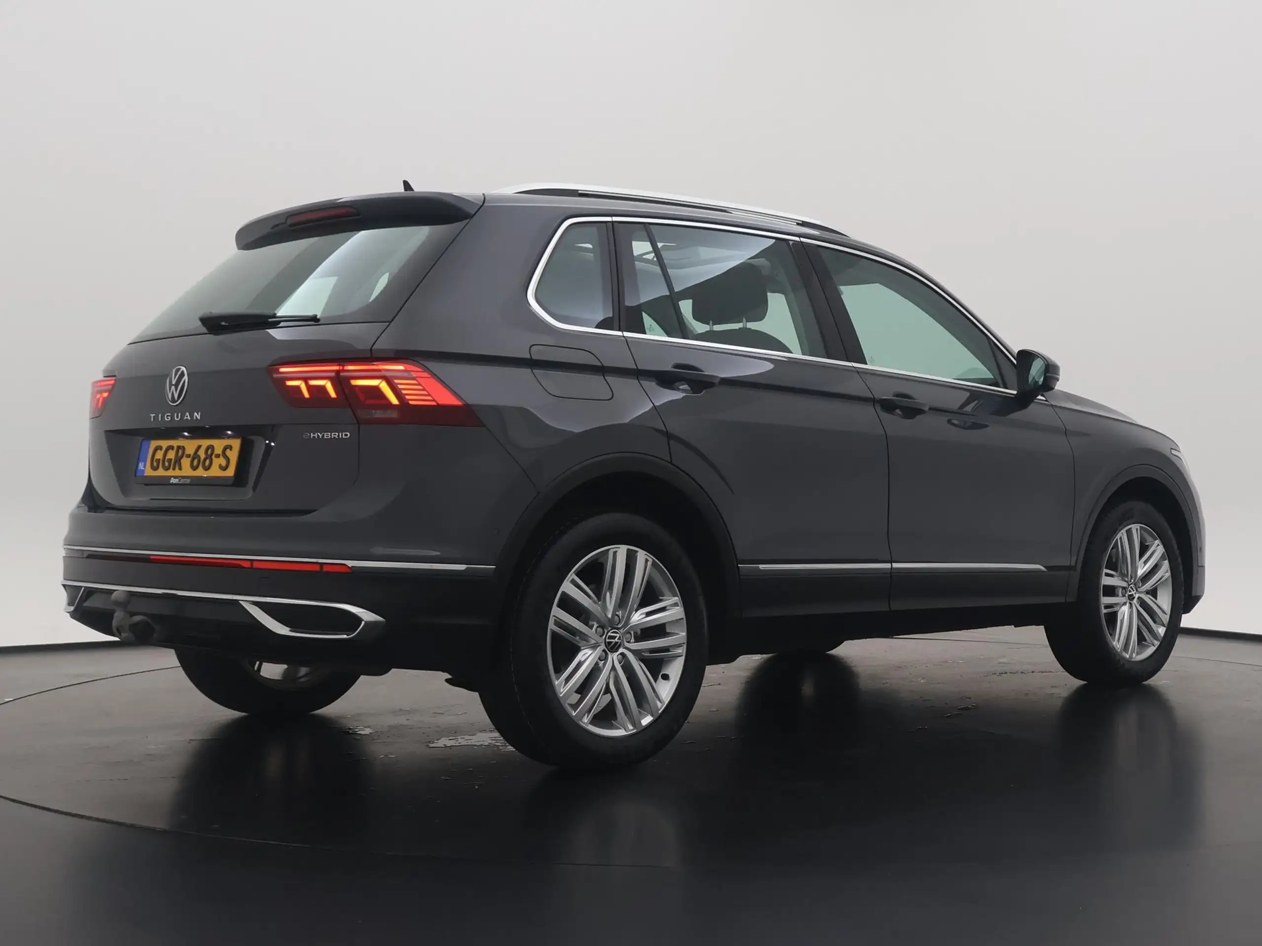 Volkswagen - Tiguan