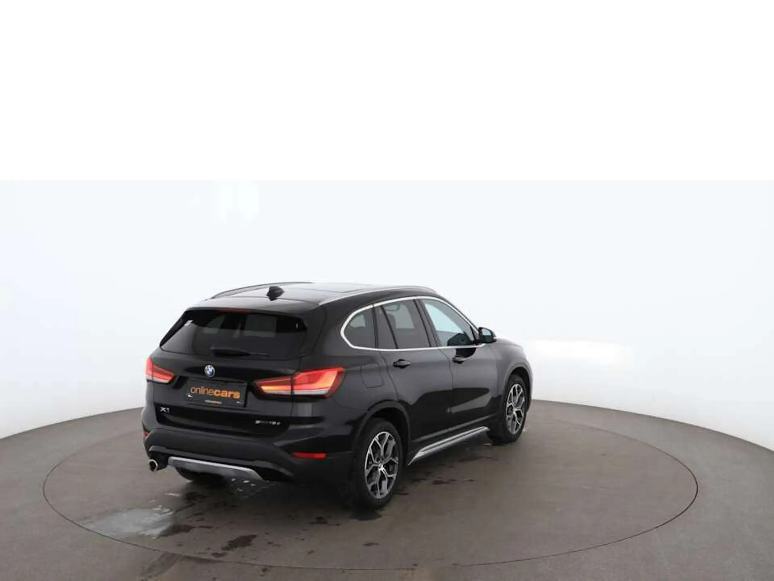 BMW - X1