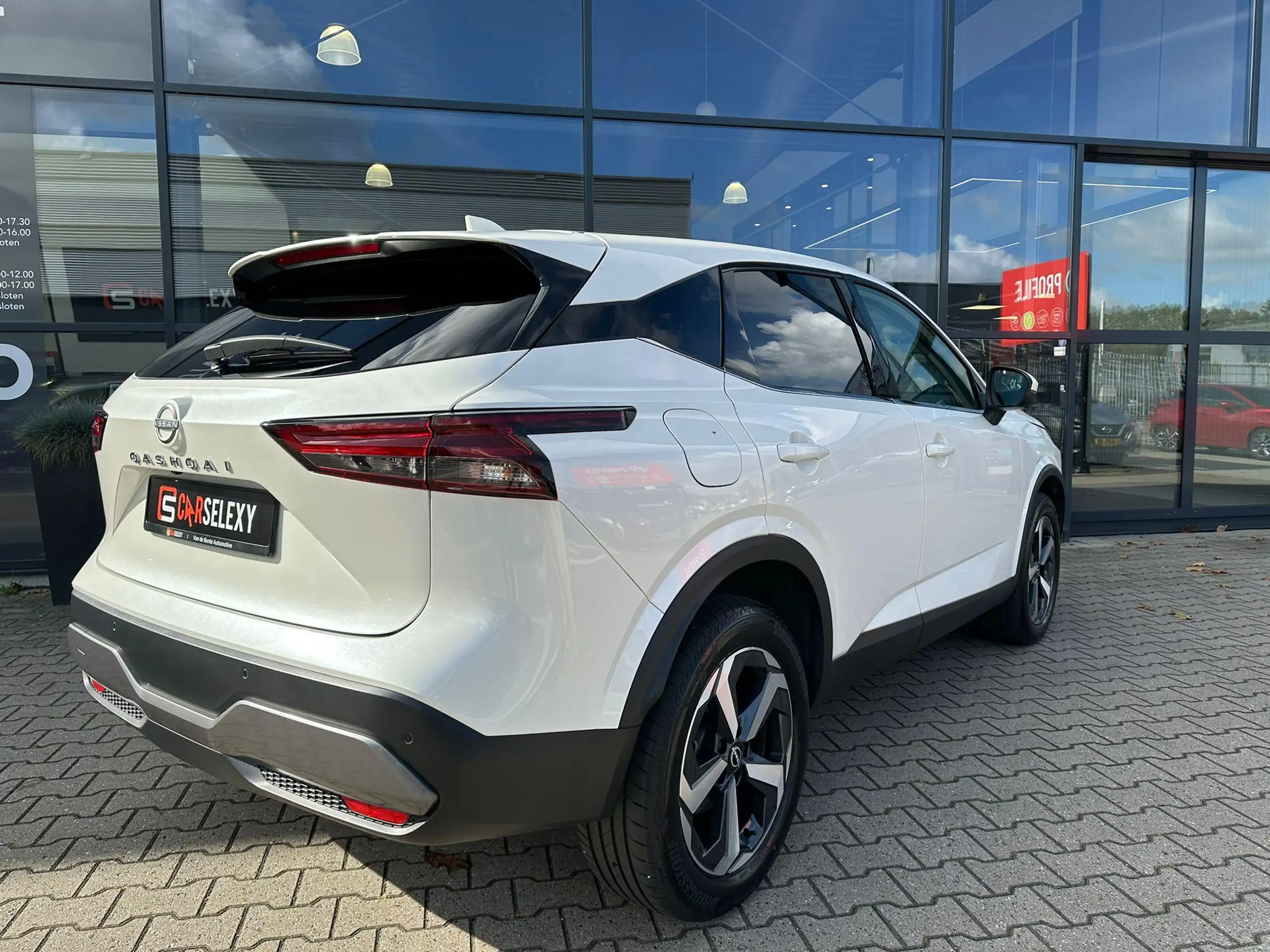 Nissan - Qashqai