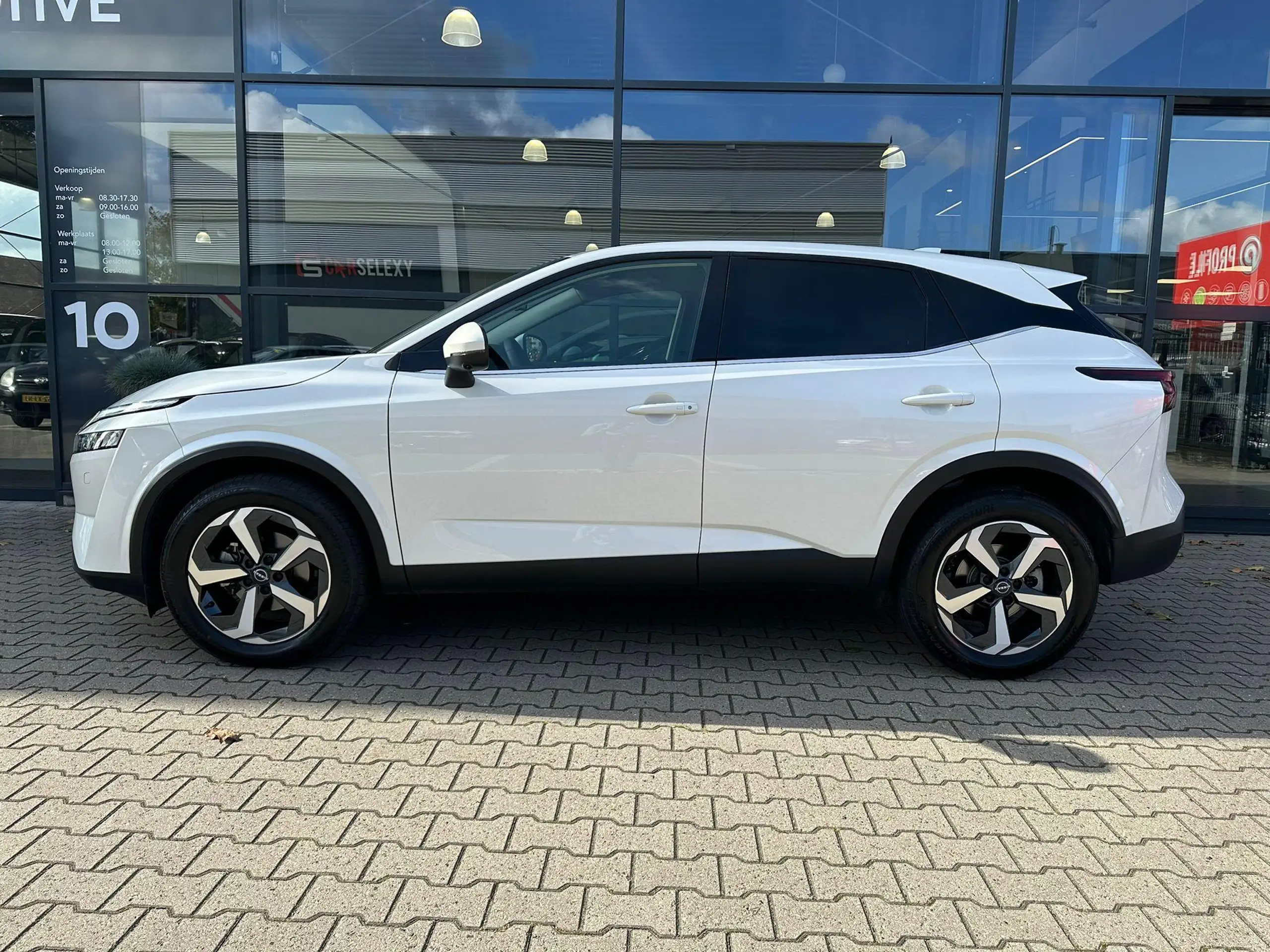 Nissan - Qashqai