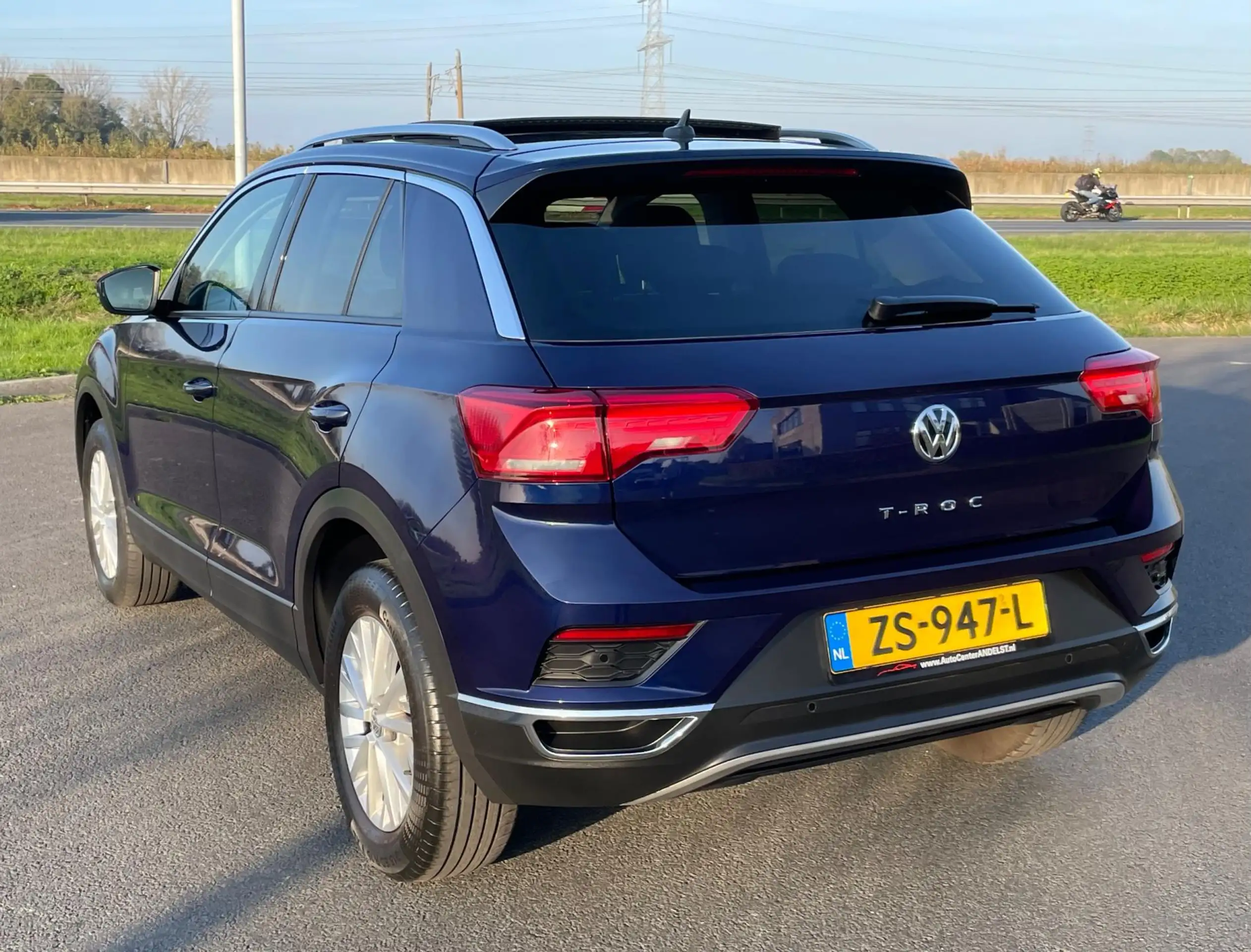 Volkswagen - T-Roc