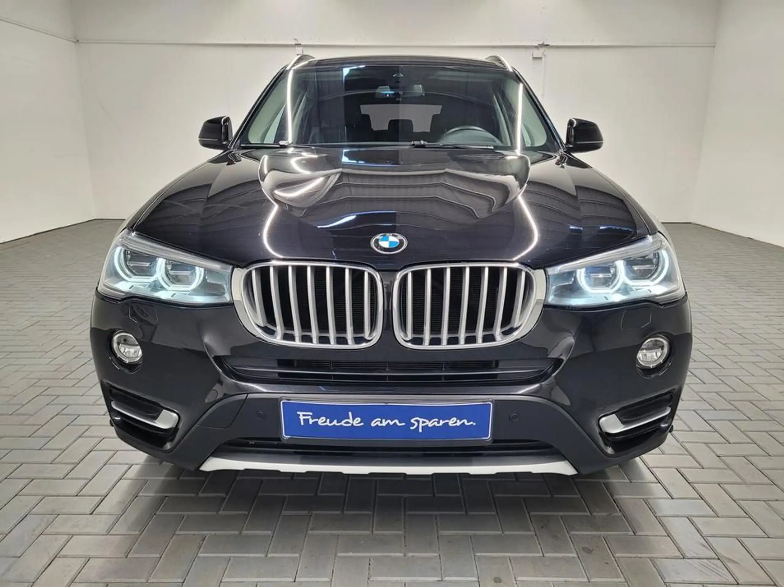 BMW - X3