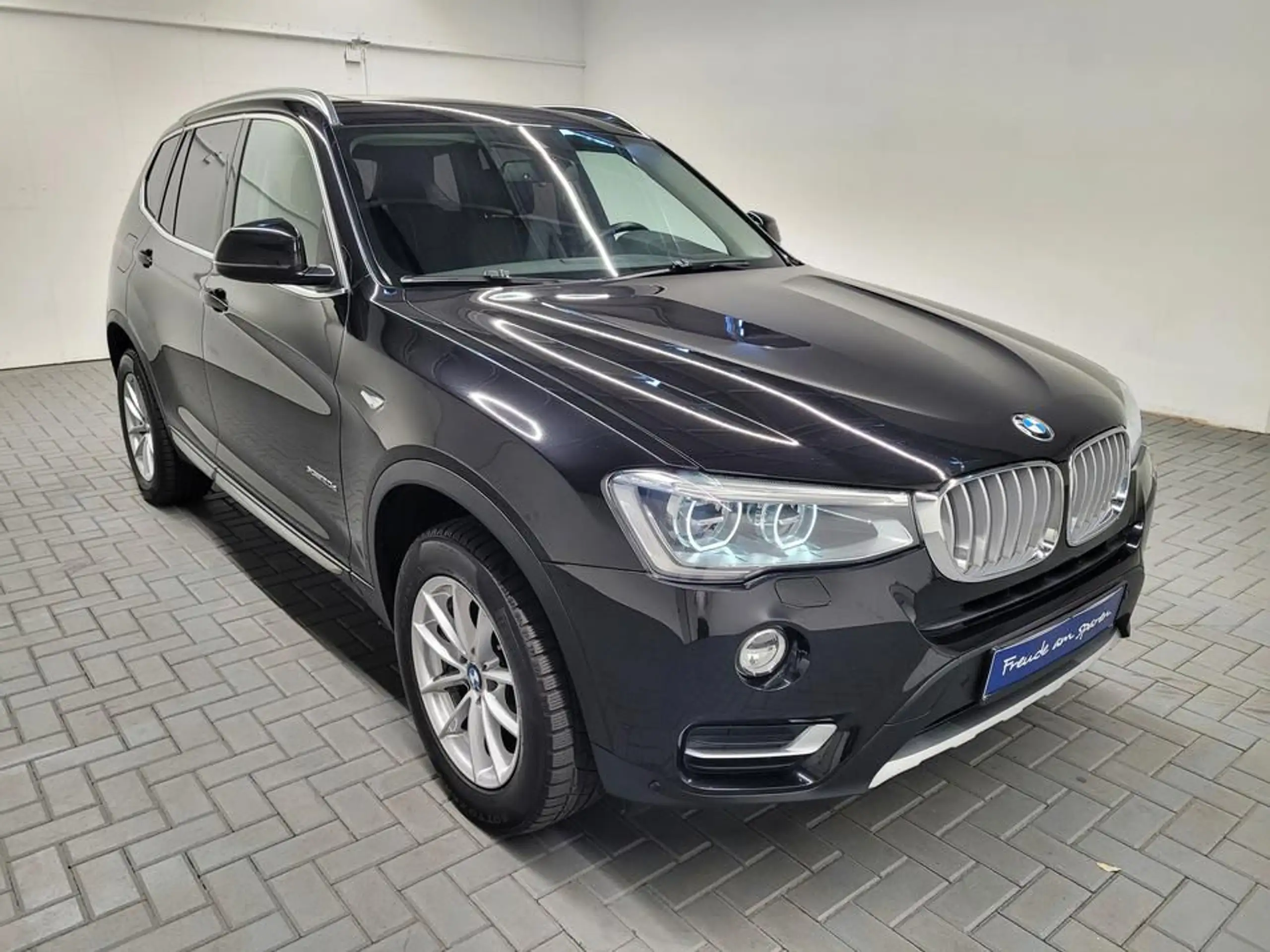 BMW - X3