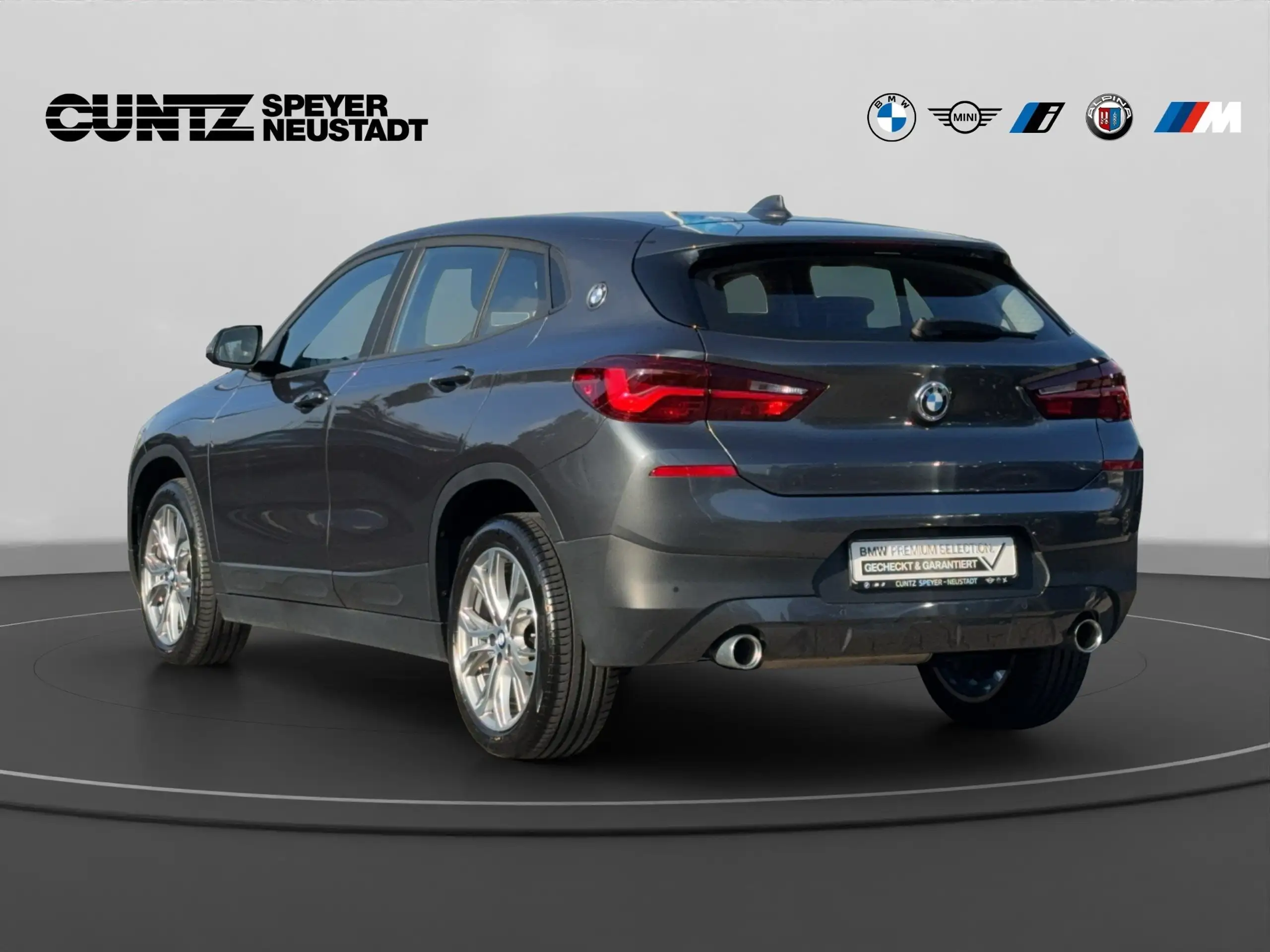 BMW - X2