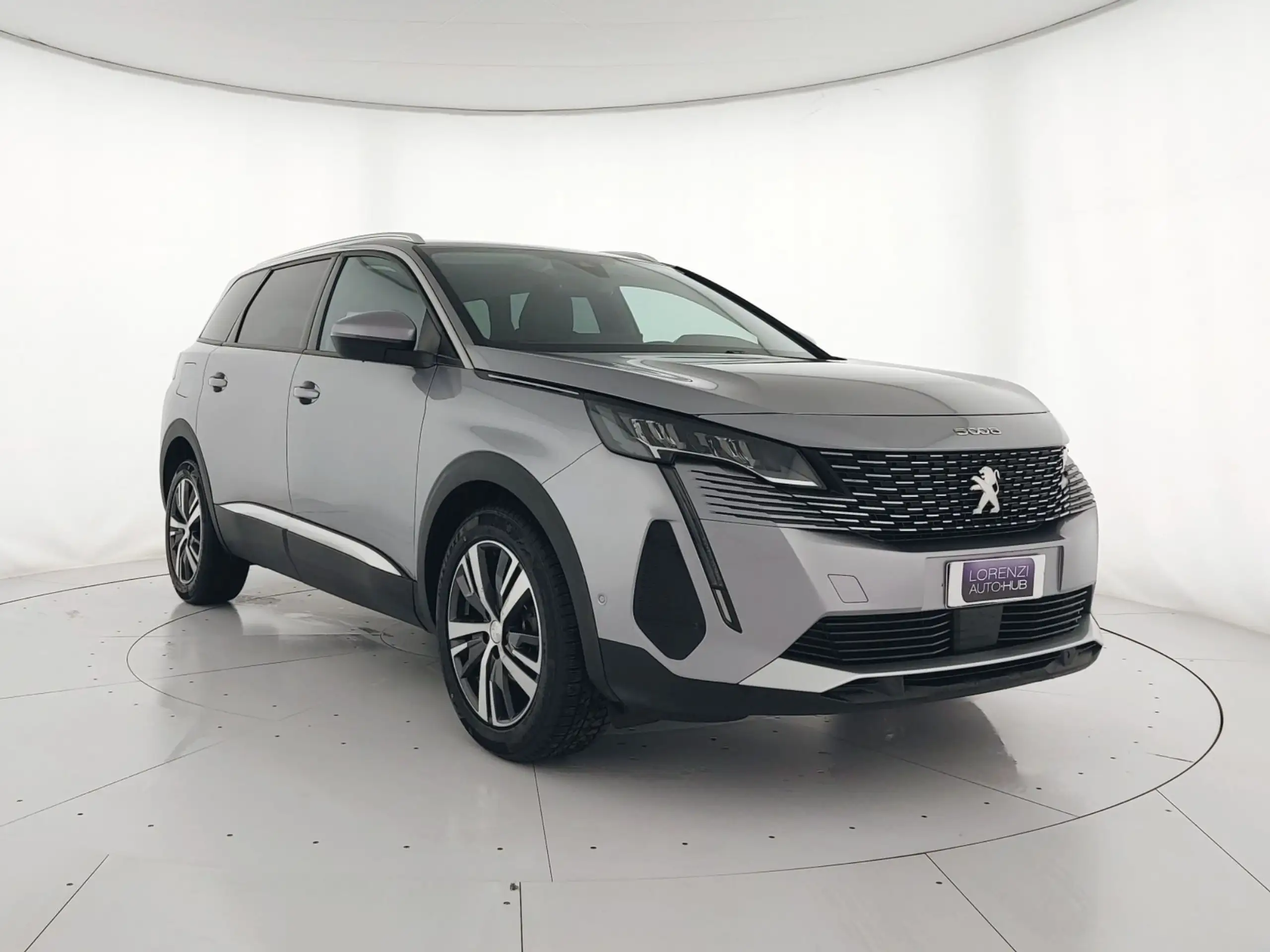 Peugeot 5008 2021