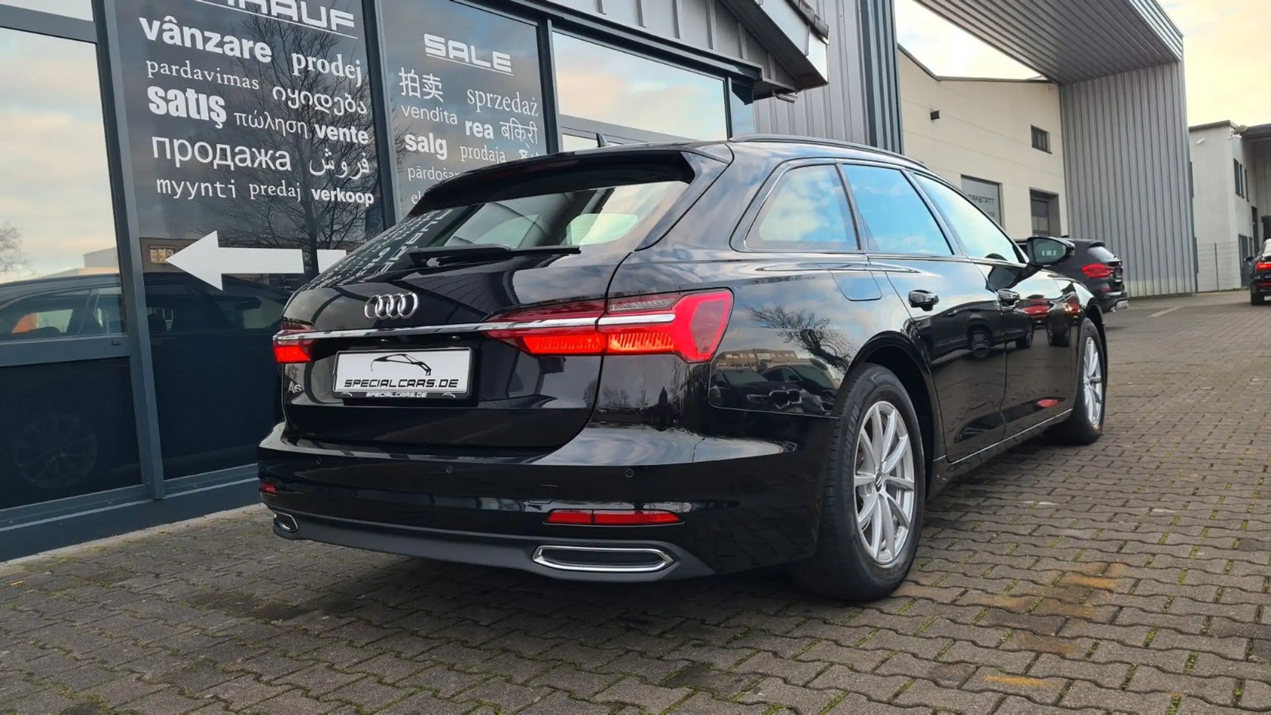 Audi - A6