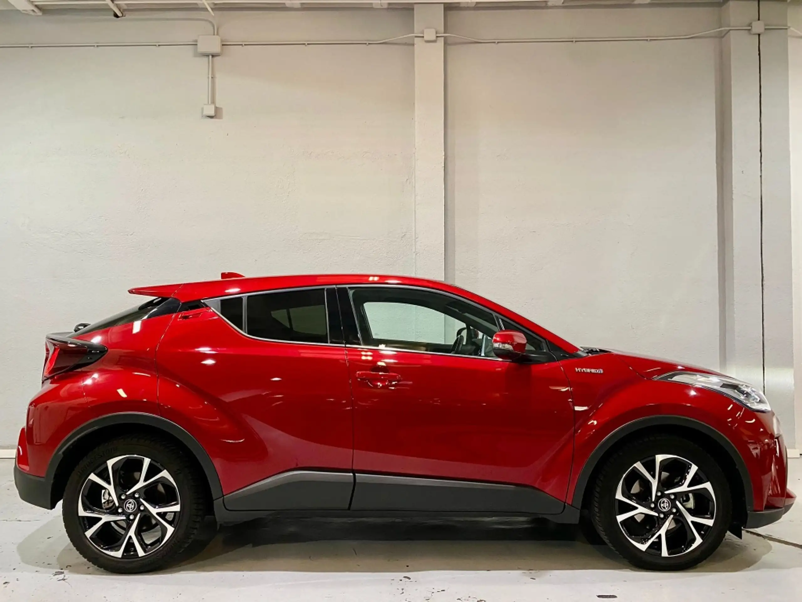 Toyota - C-HR