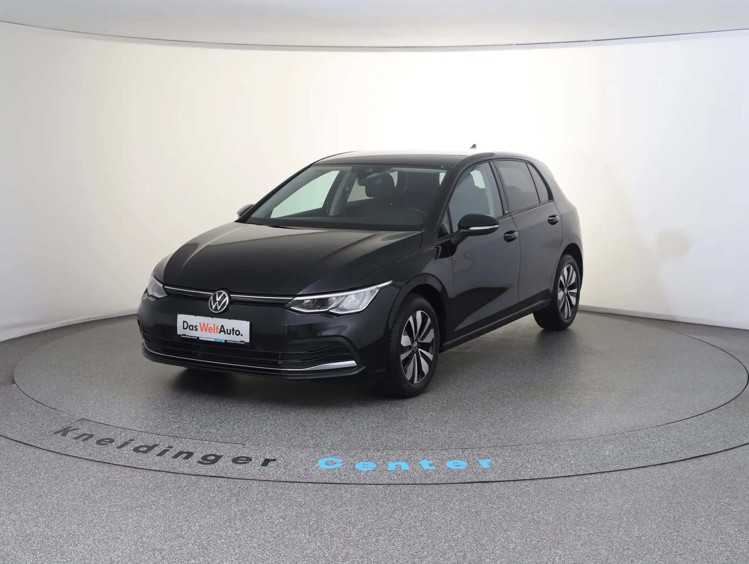 Volkswagen - Golf