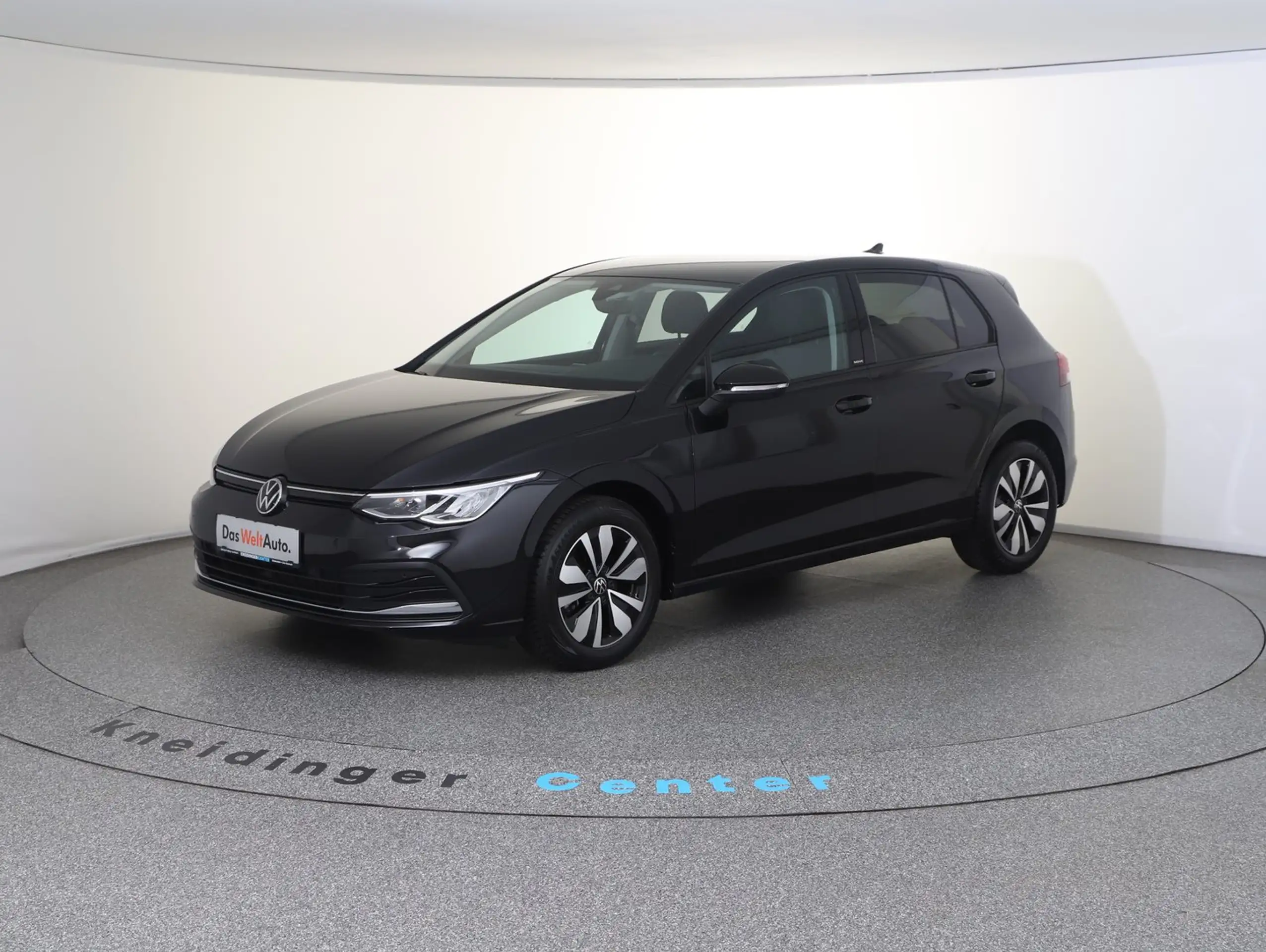 Volkswagen - Golf