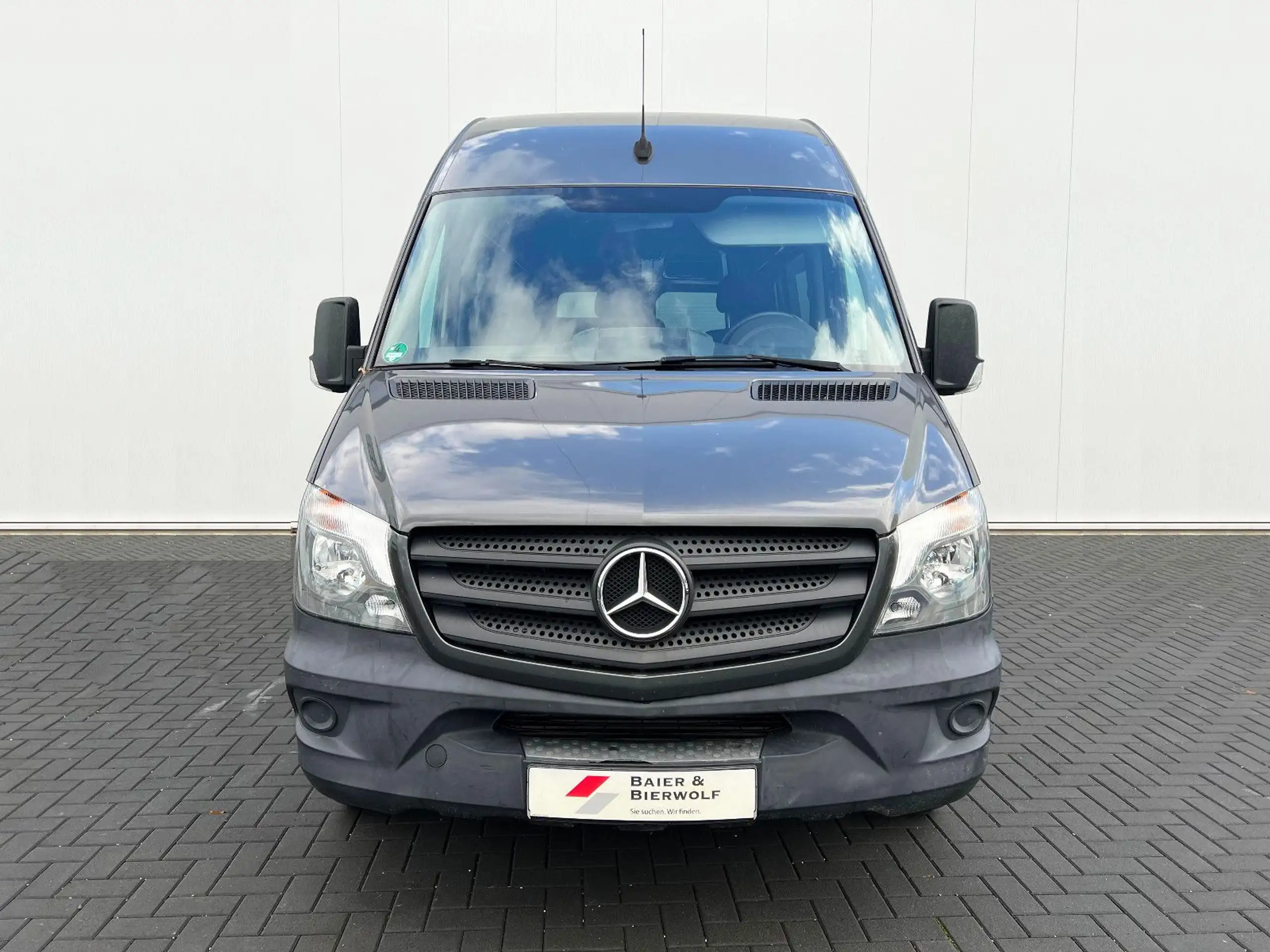 Mercedes-Benz - Sprinter