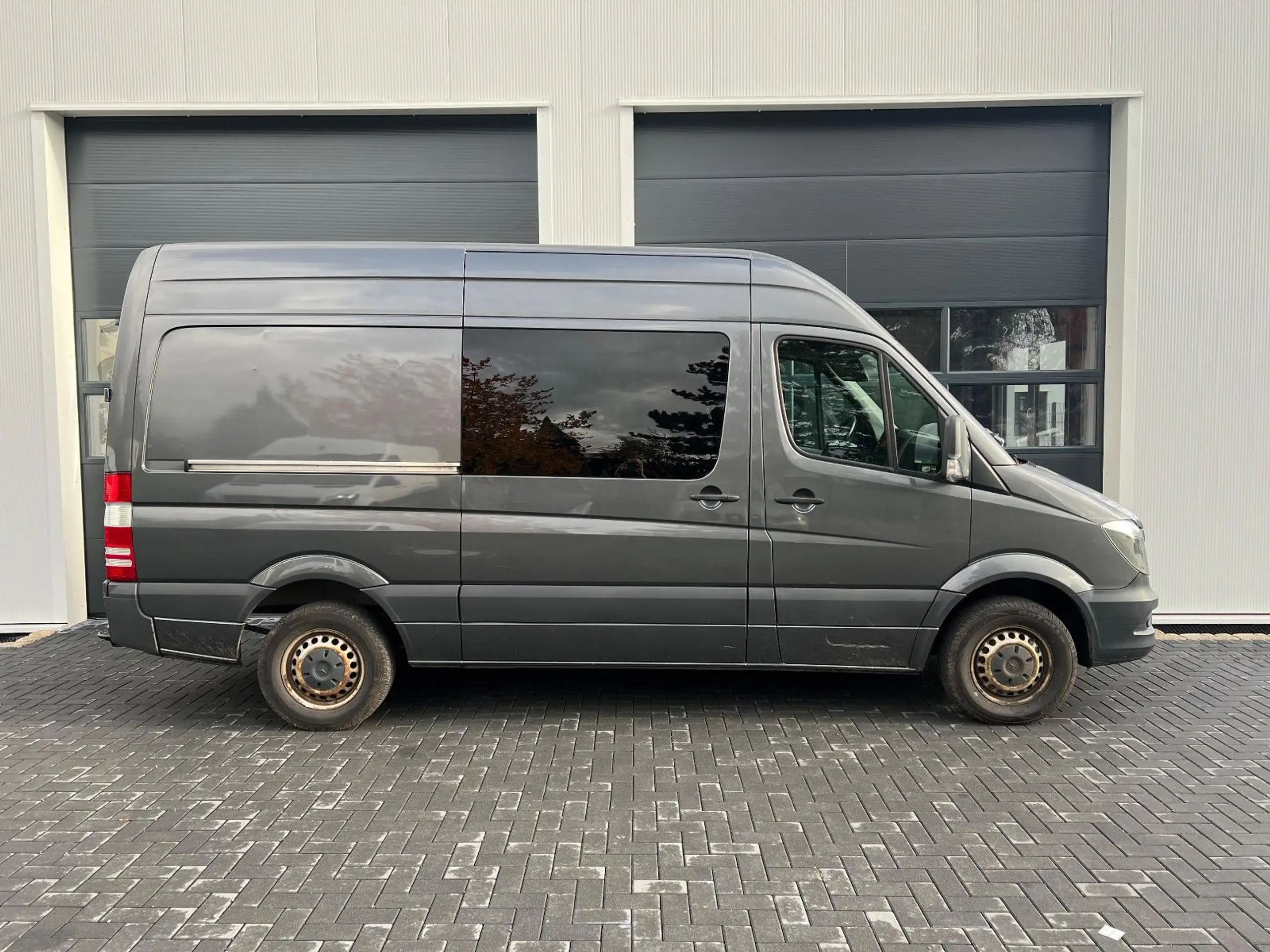 Mercedes-Benz - Sprinter