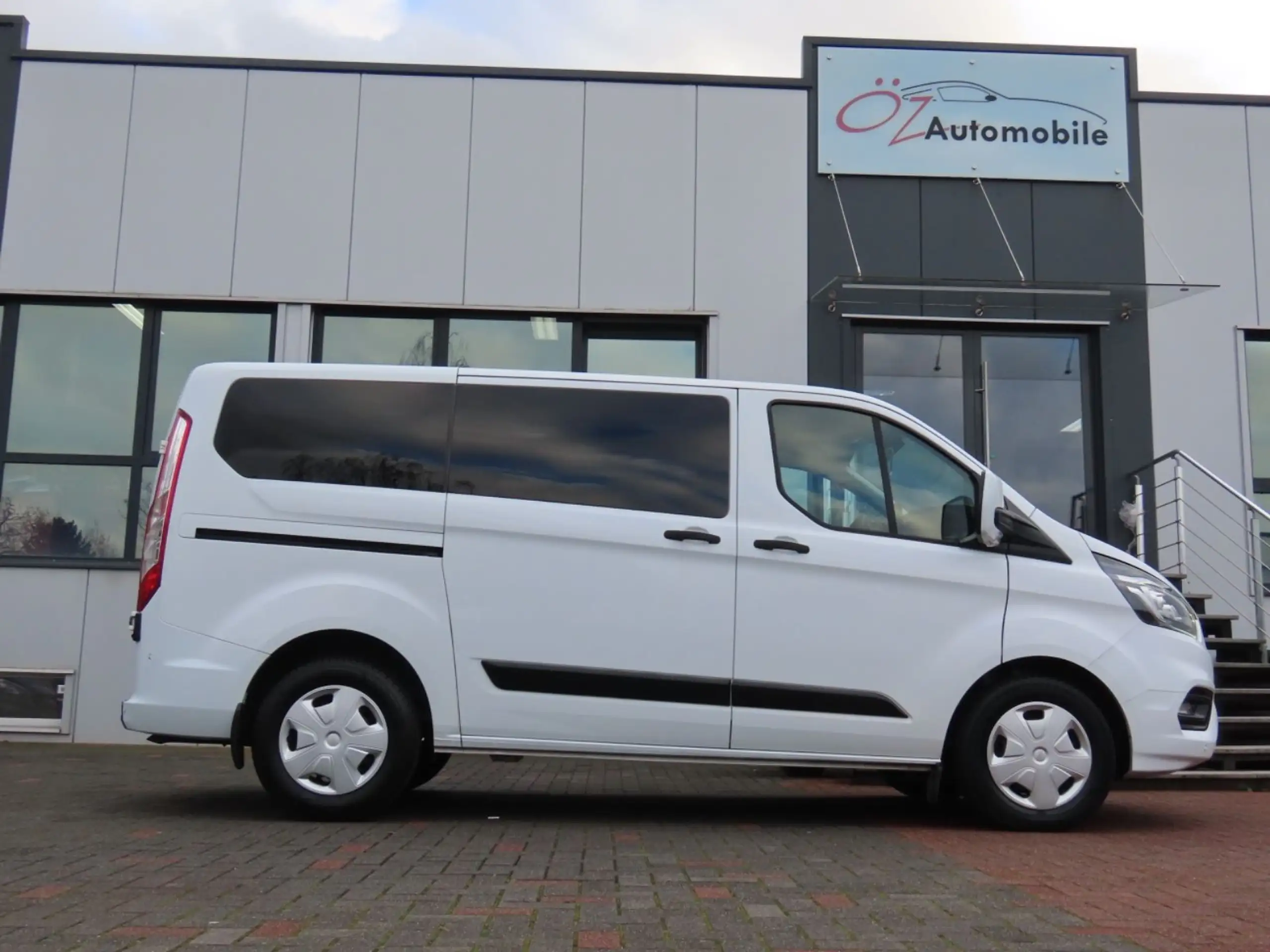 Ford - Transit Custom