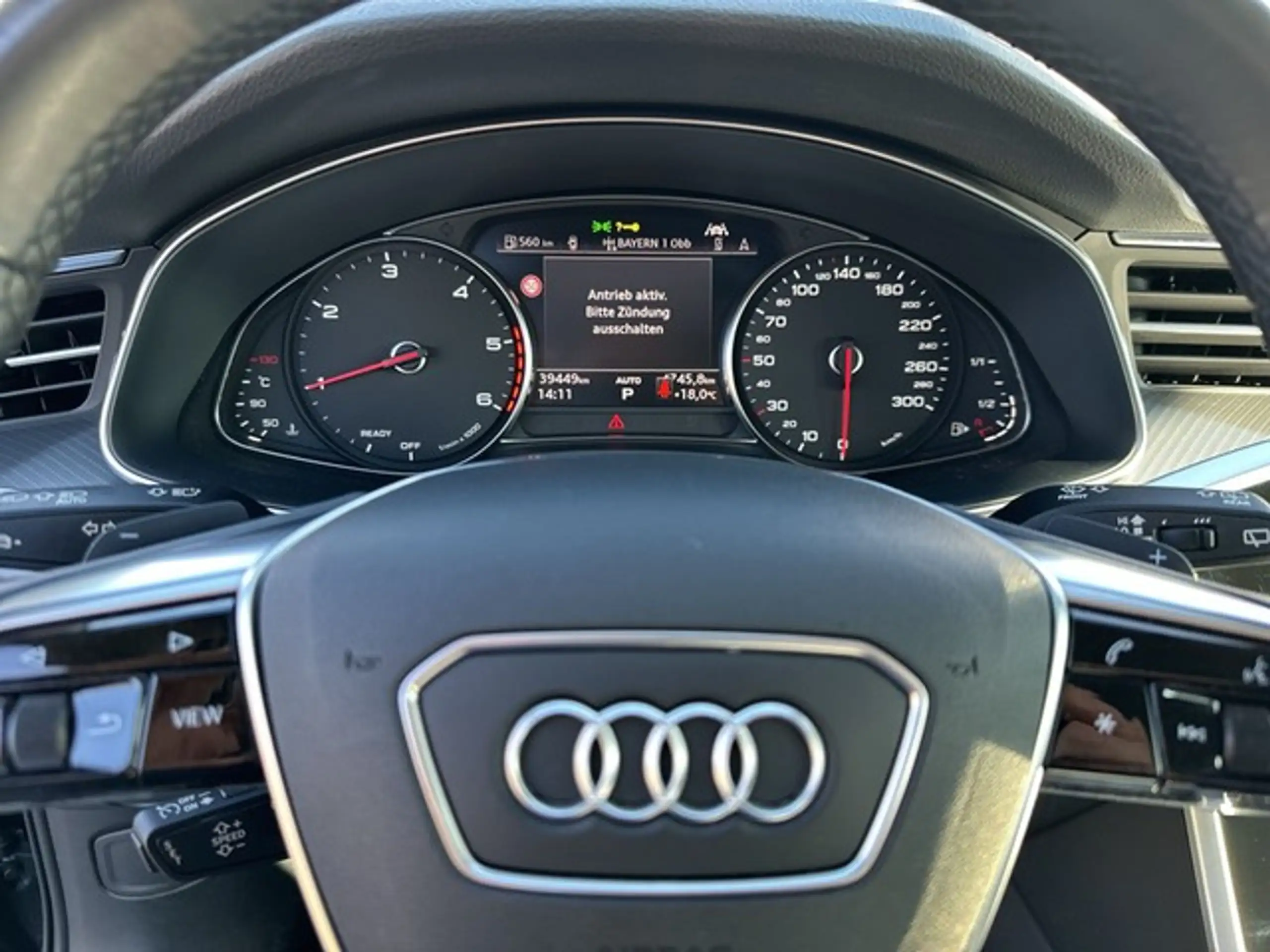 Audi - A6