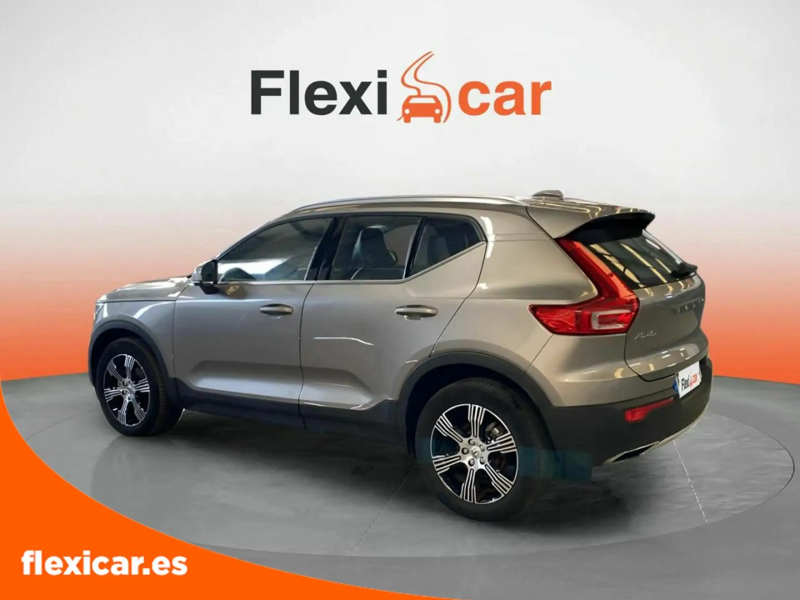 Volvo - XC40