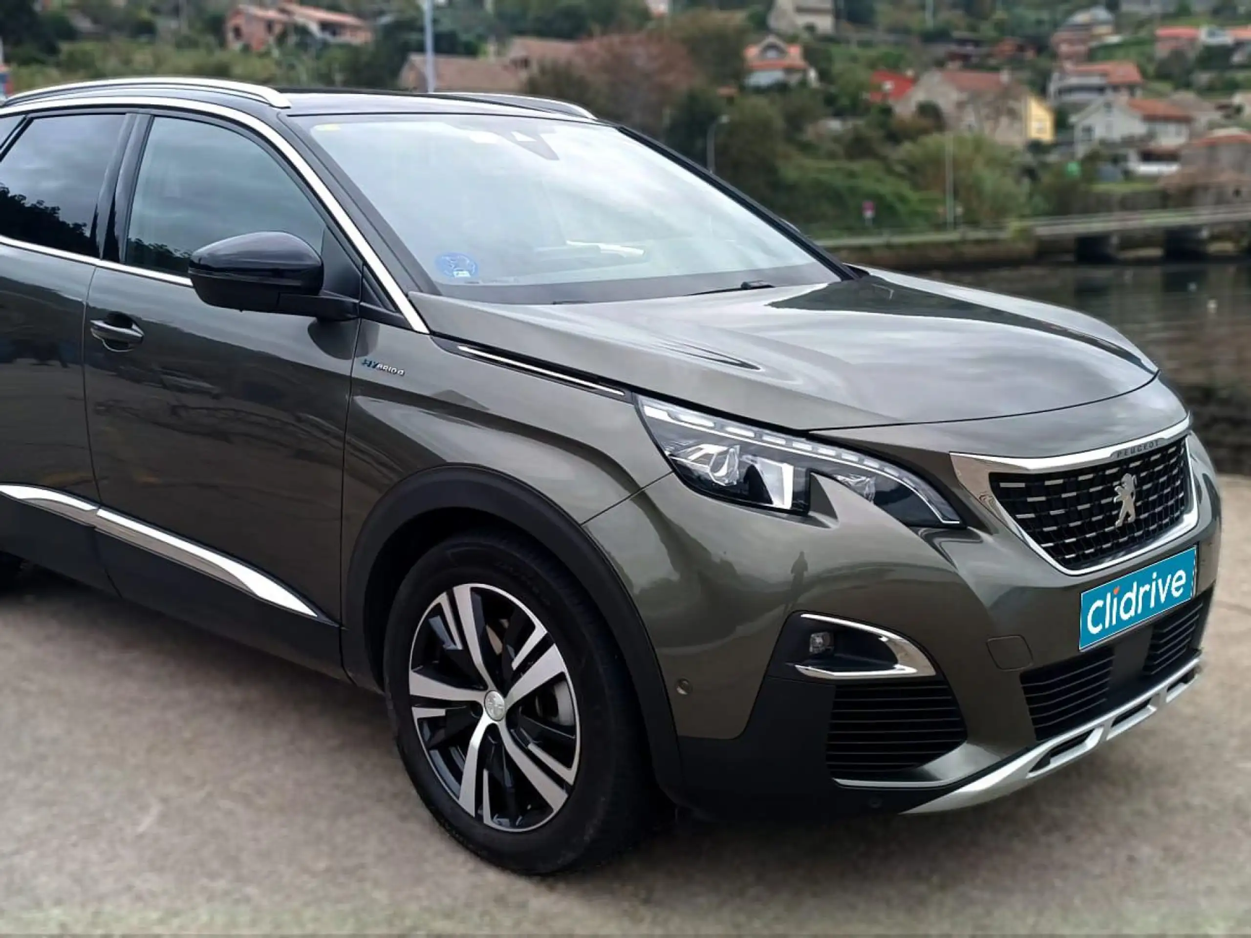 Peugeot - 3008