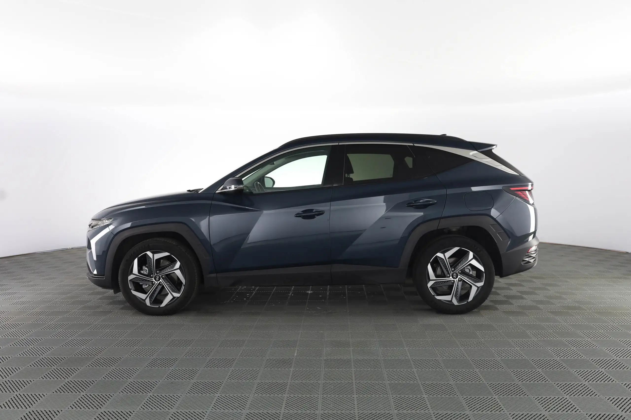 Hyundai - TUCSON