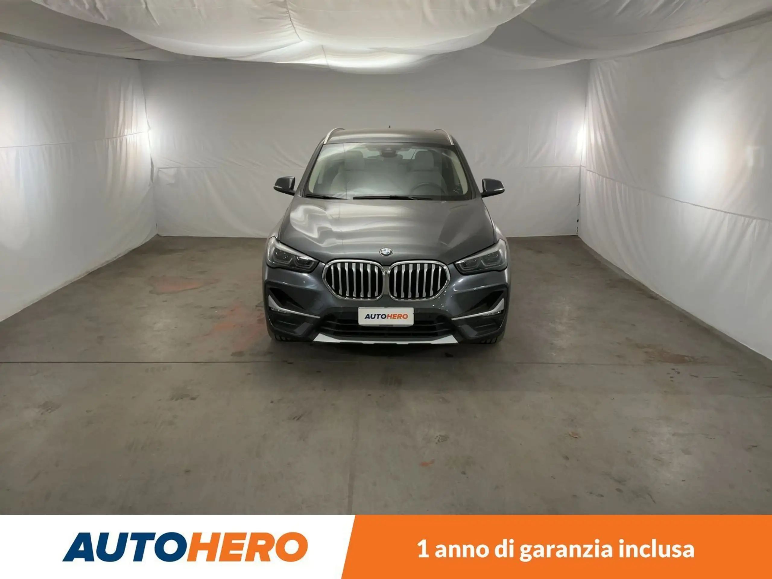 BMW - X1