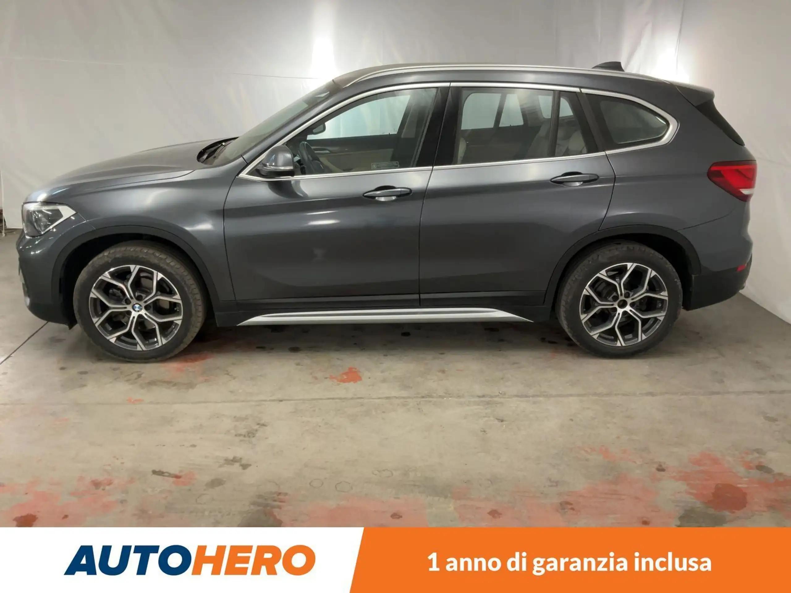 BMW - X1