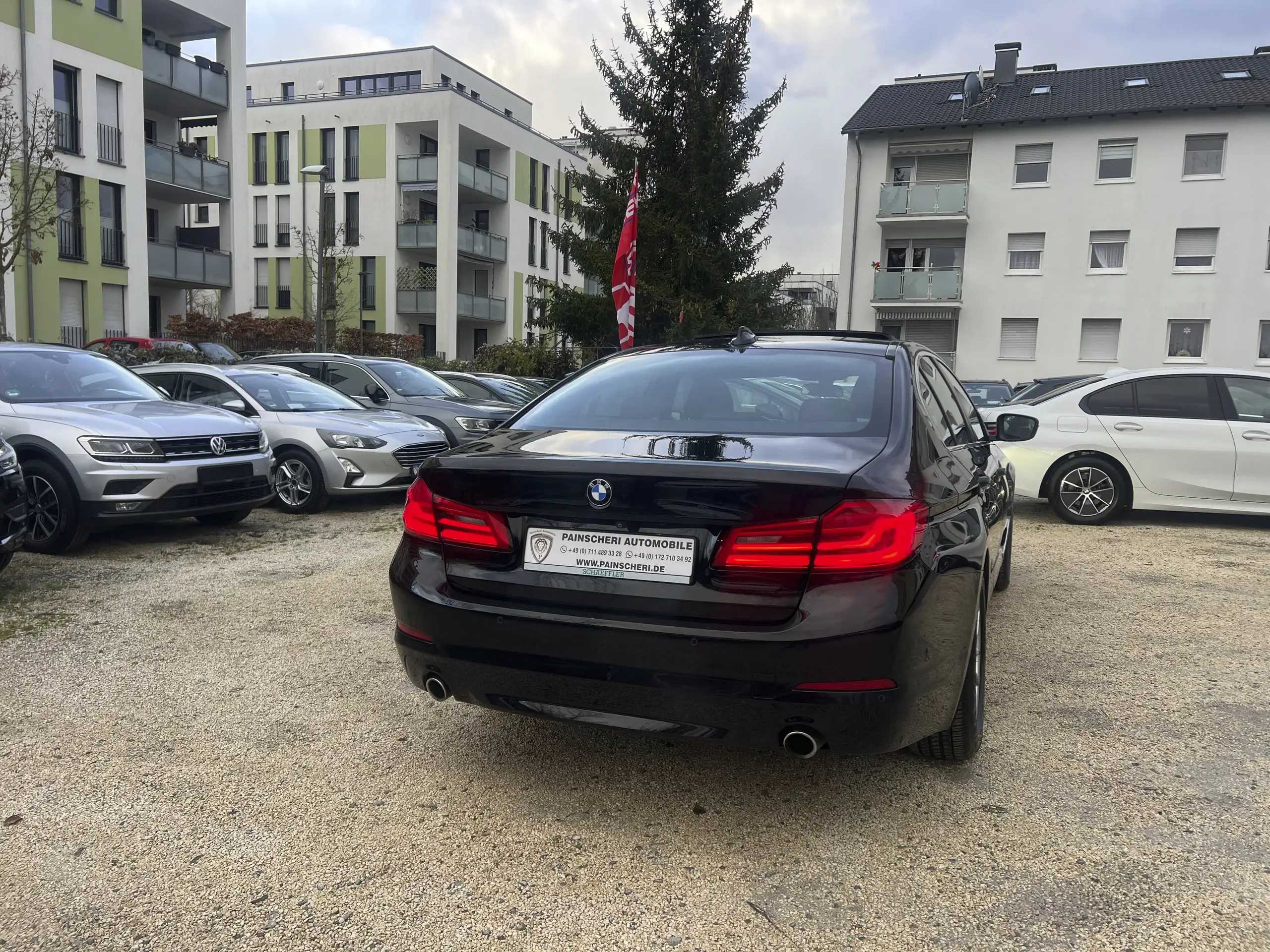 BMW - 525