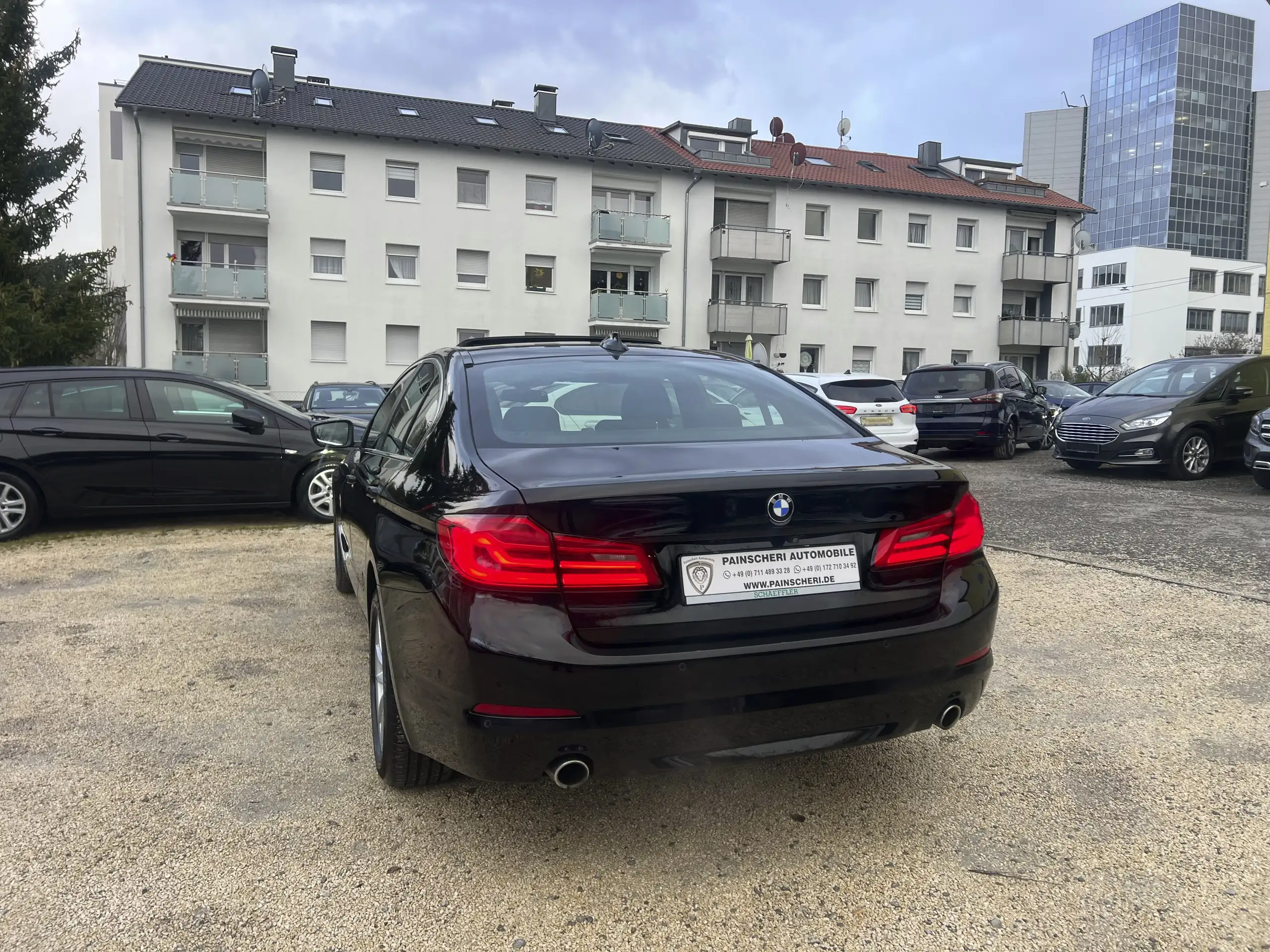 BMW - 525