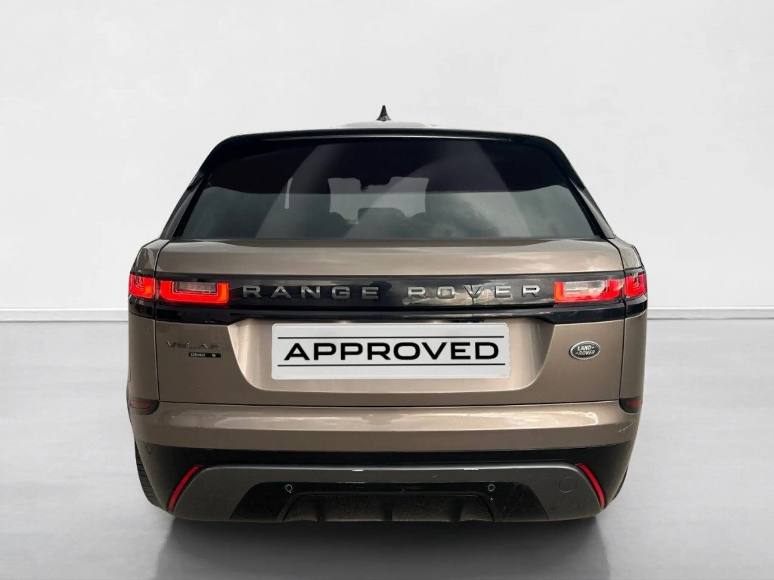 Land Rover - Range Rover Velar