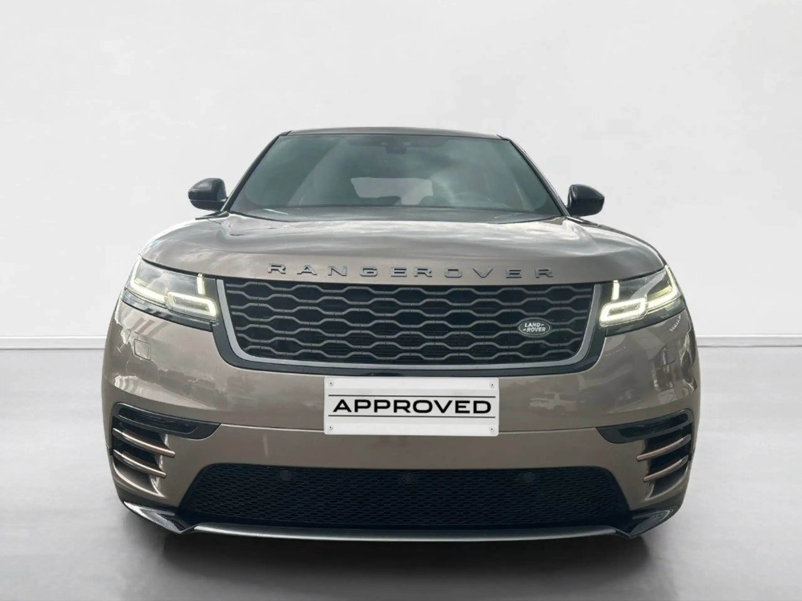 Land Rover - Range Rover Velar