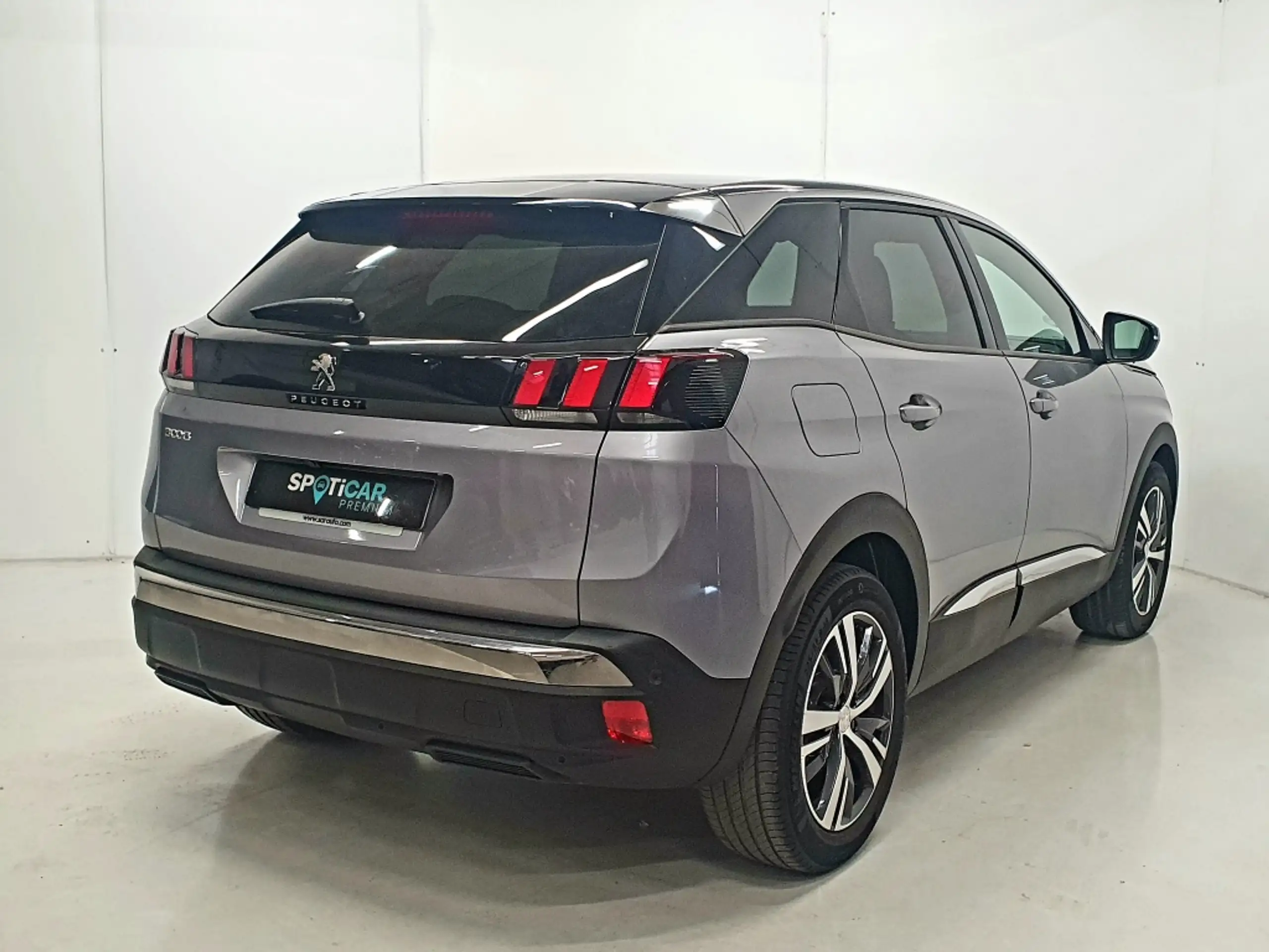 Peugeot - 3008