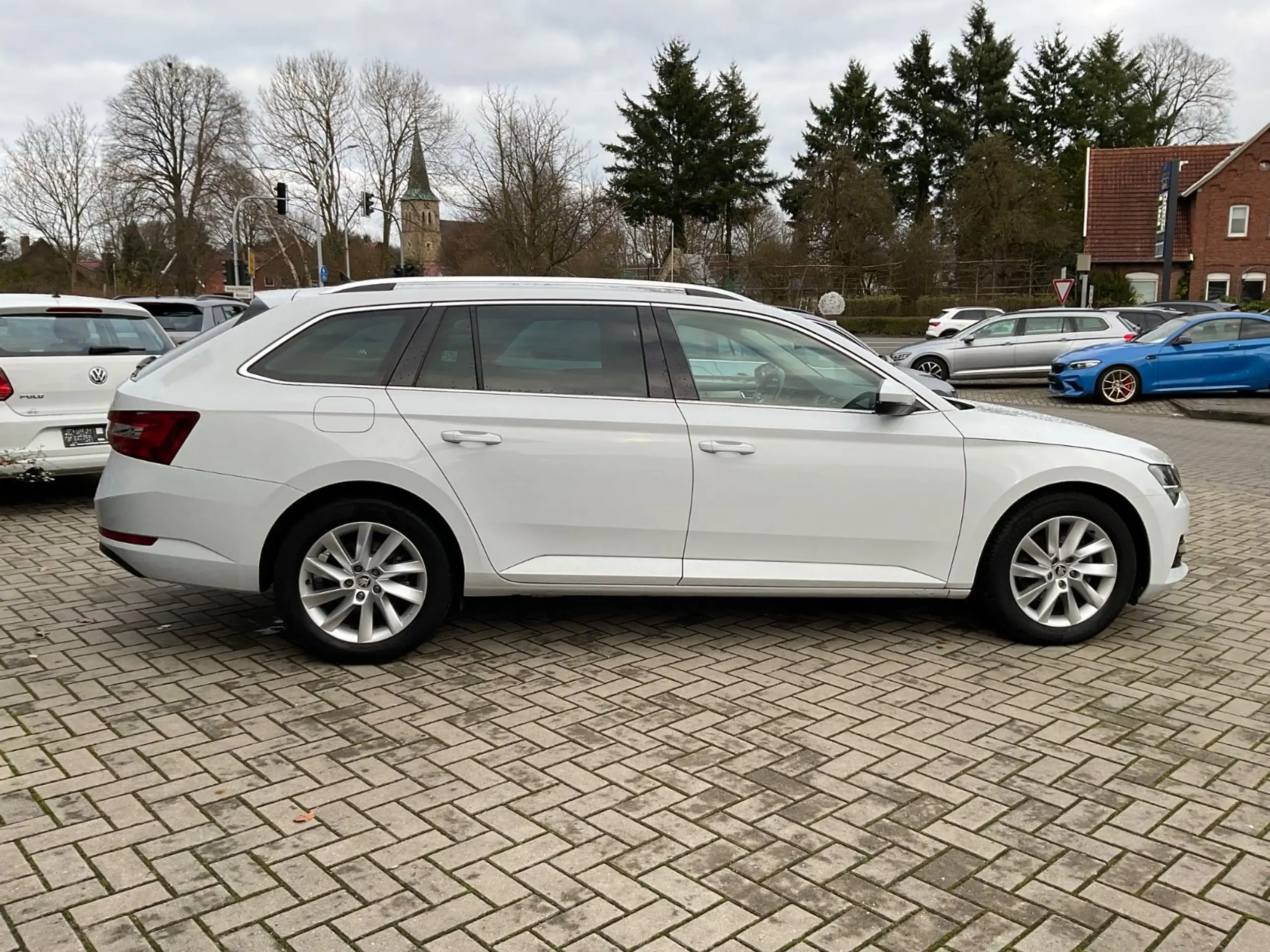 Skoda - Superb