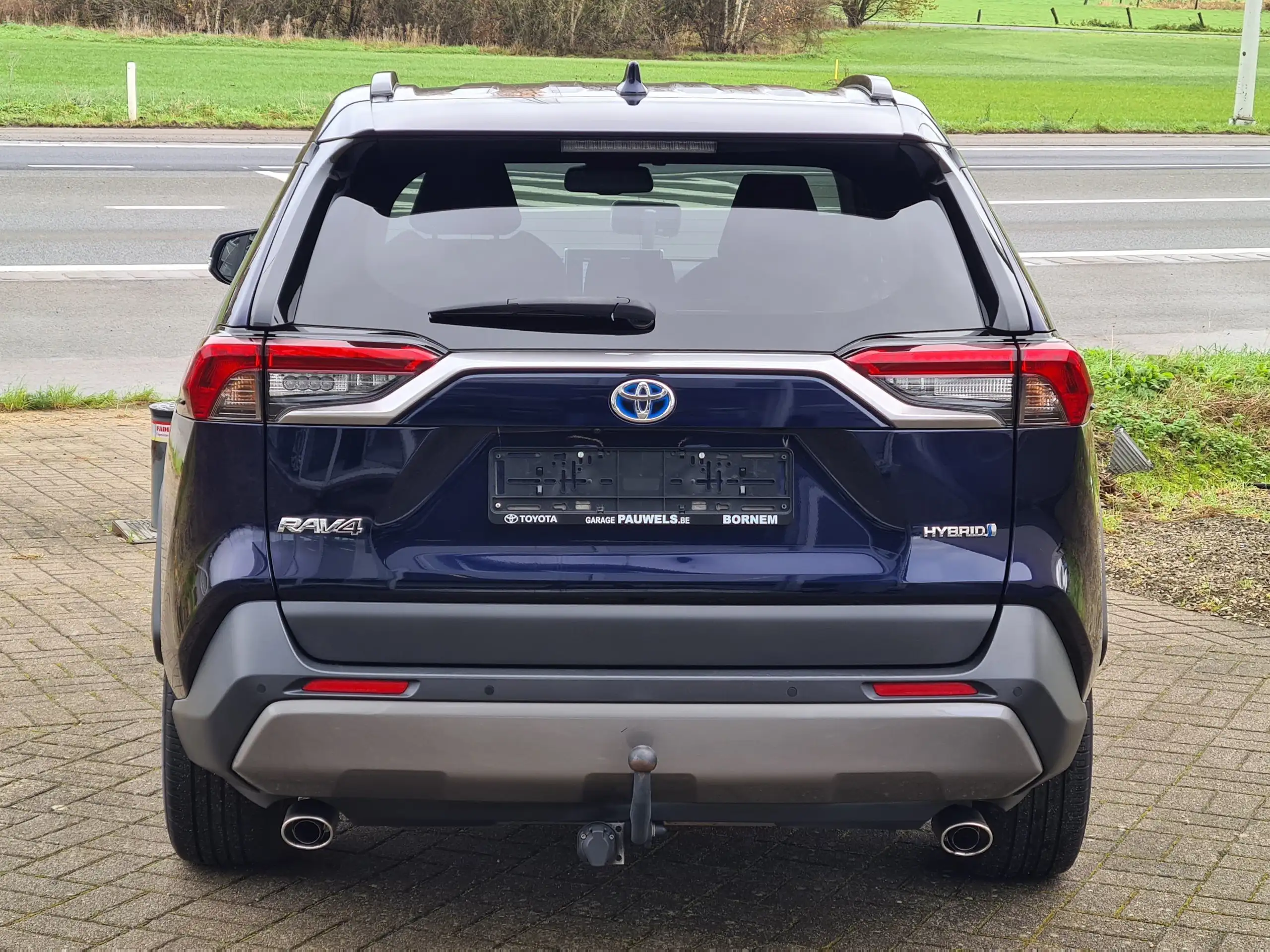 Toyota - RAV 4