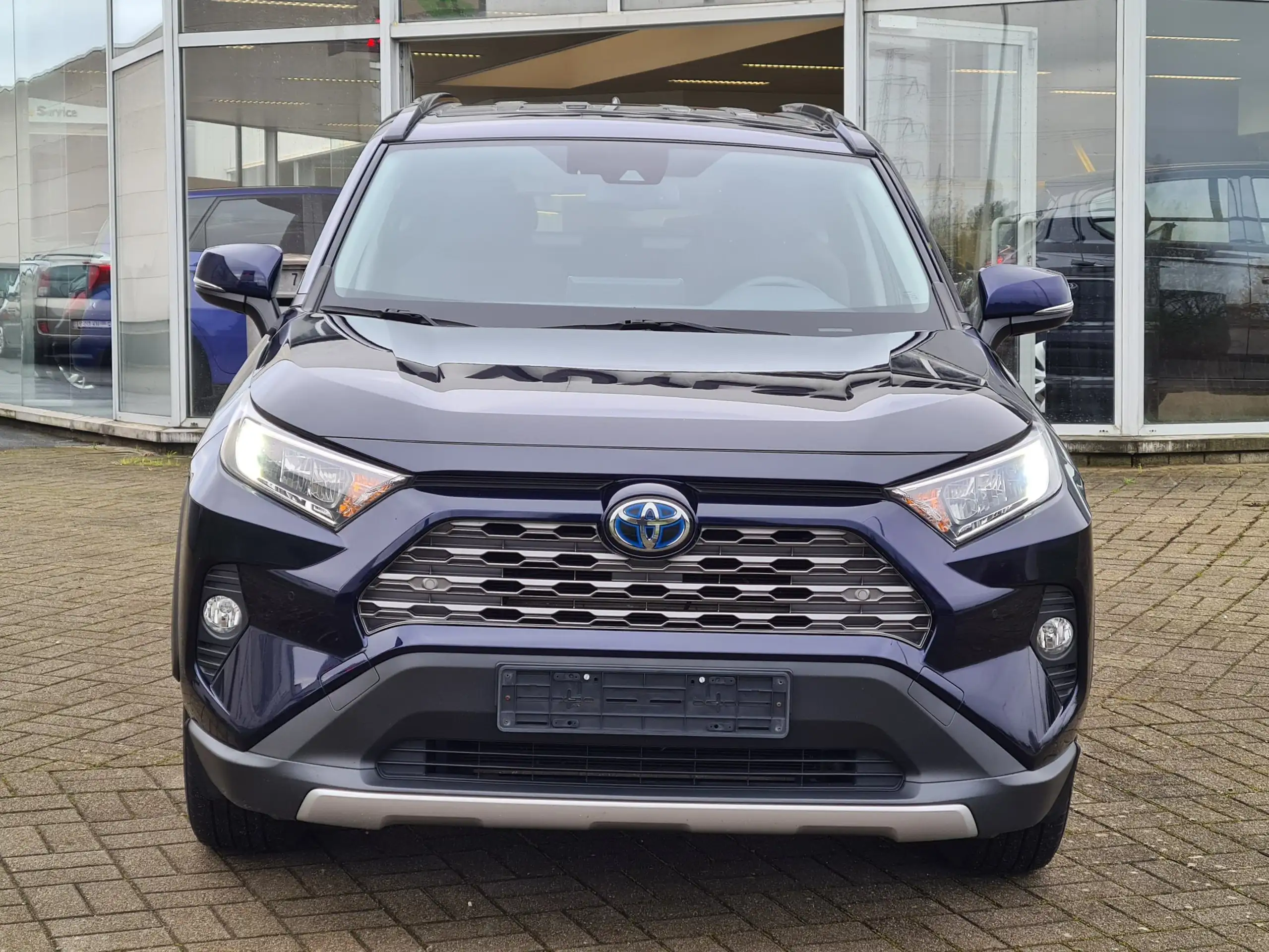 Toyota - RAV 4