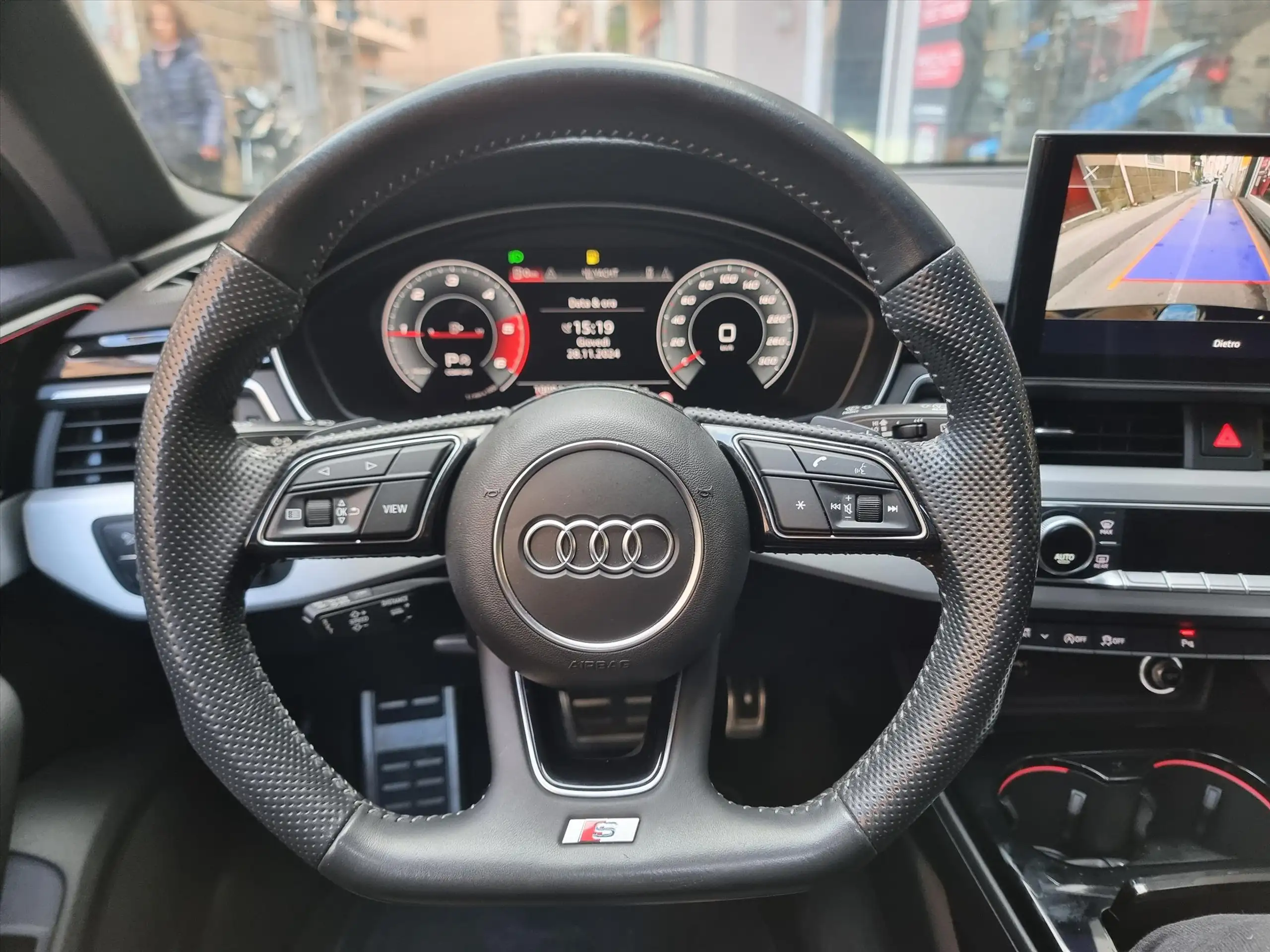 Audi - A4