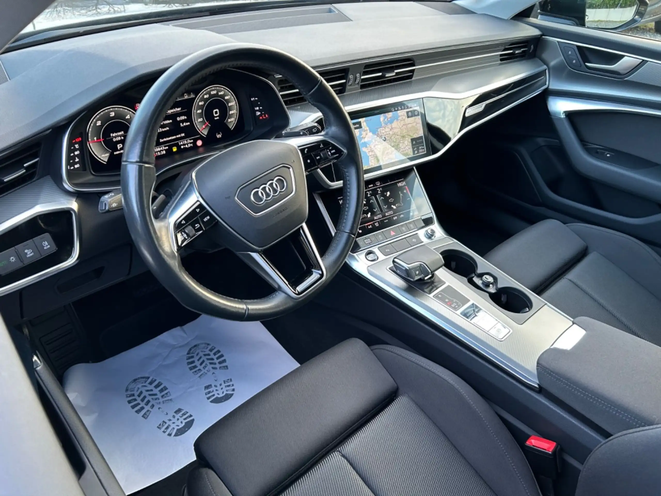 Audi - A6