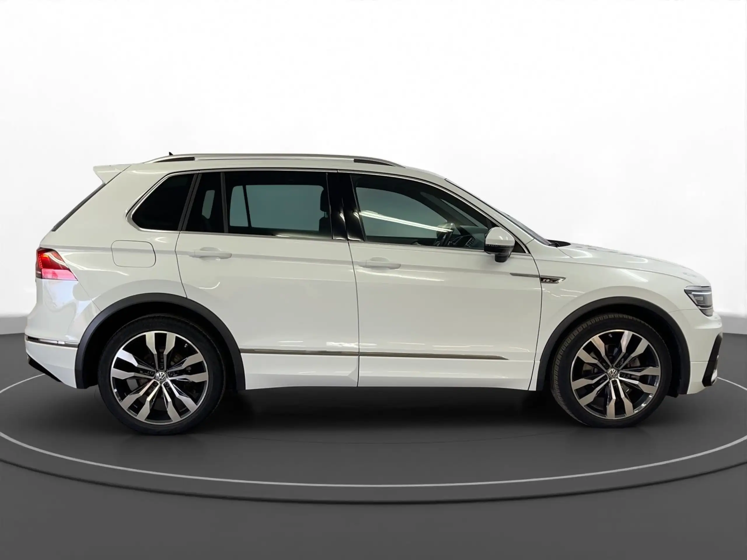 Volkswagen - Tiguan