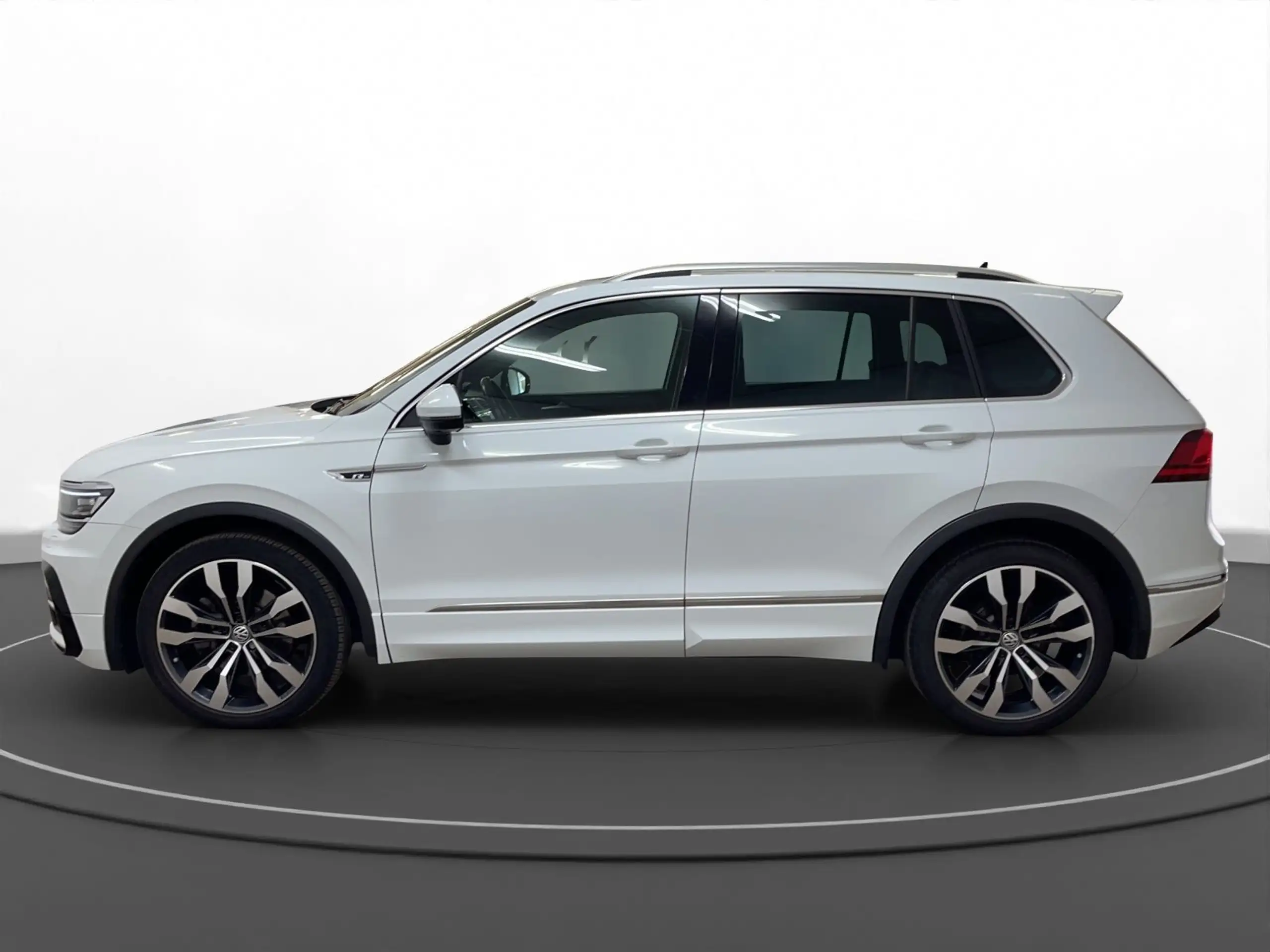 Volkswagen - Tiguan