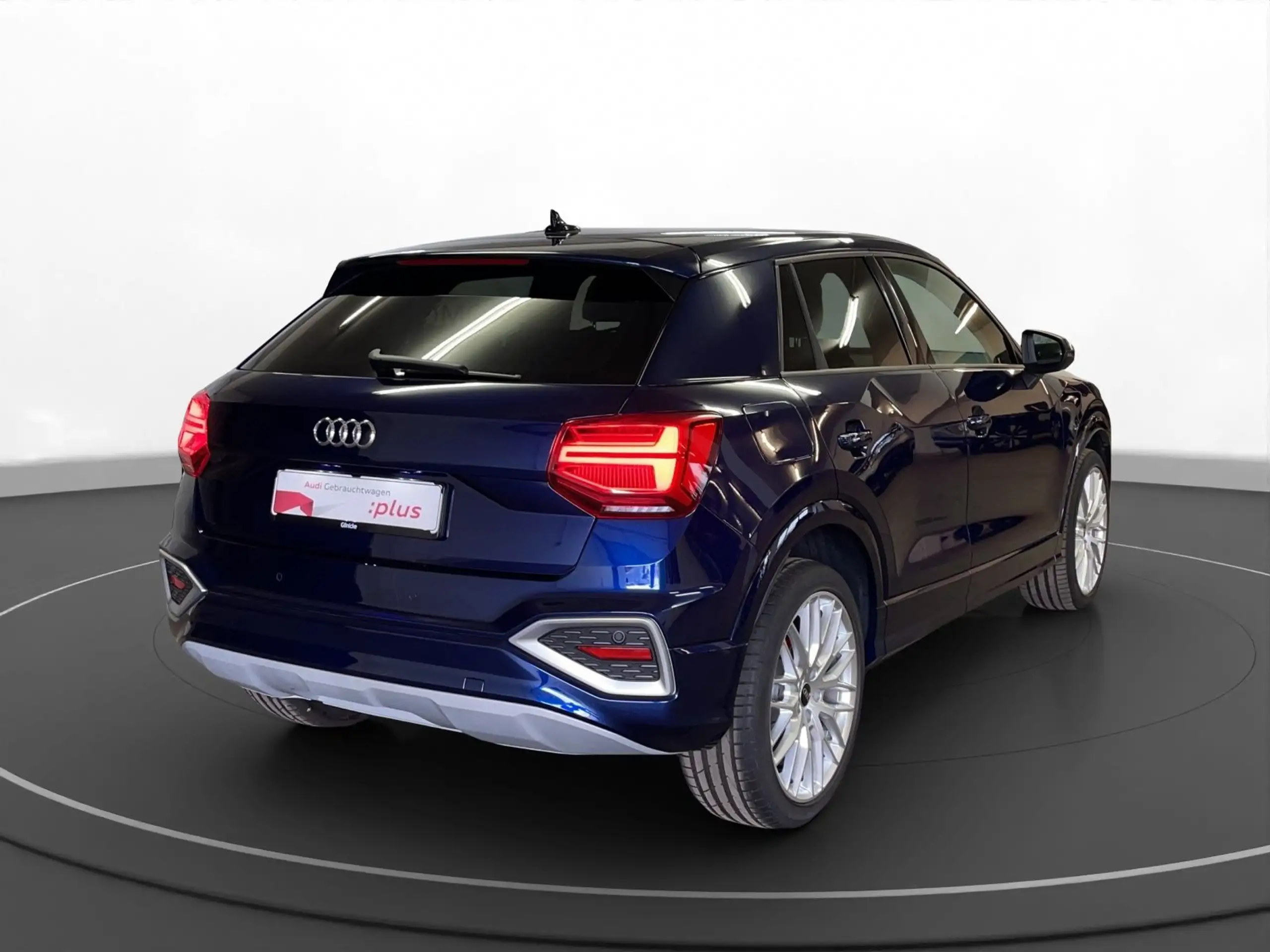 Audi - Q2