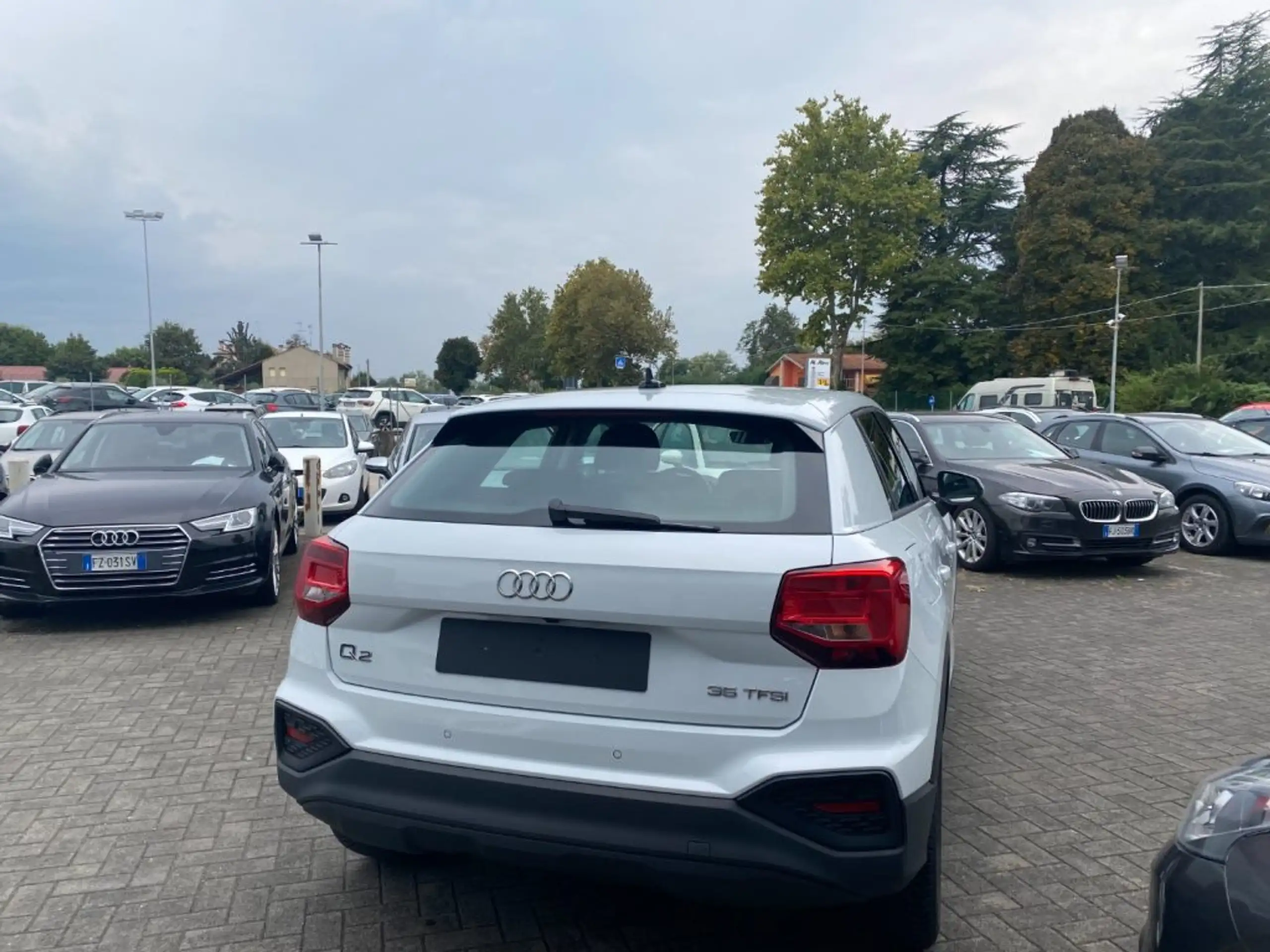 Audi - Q2