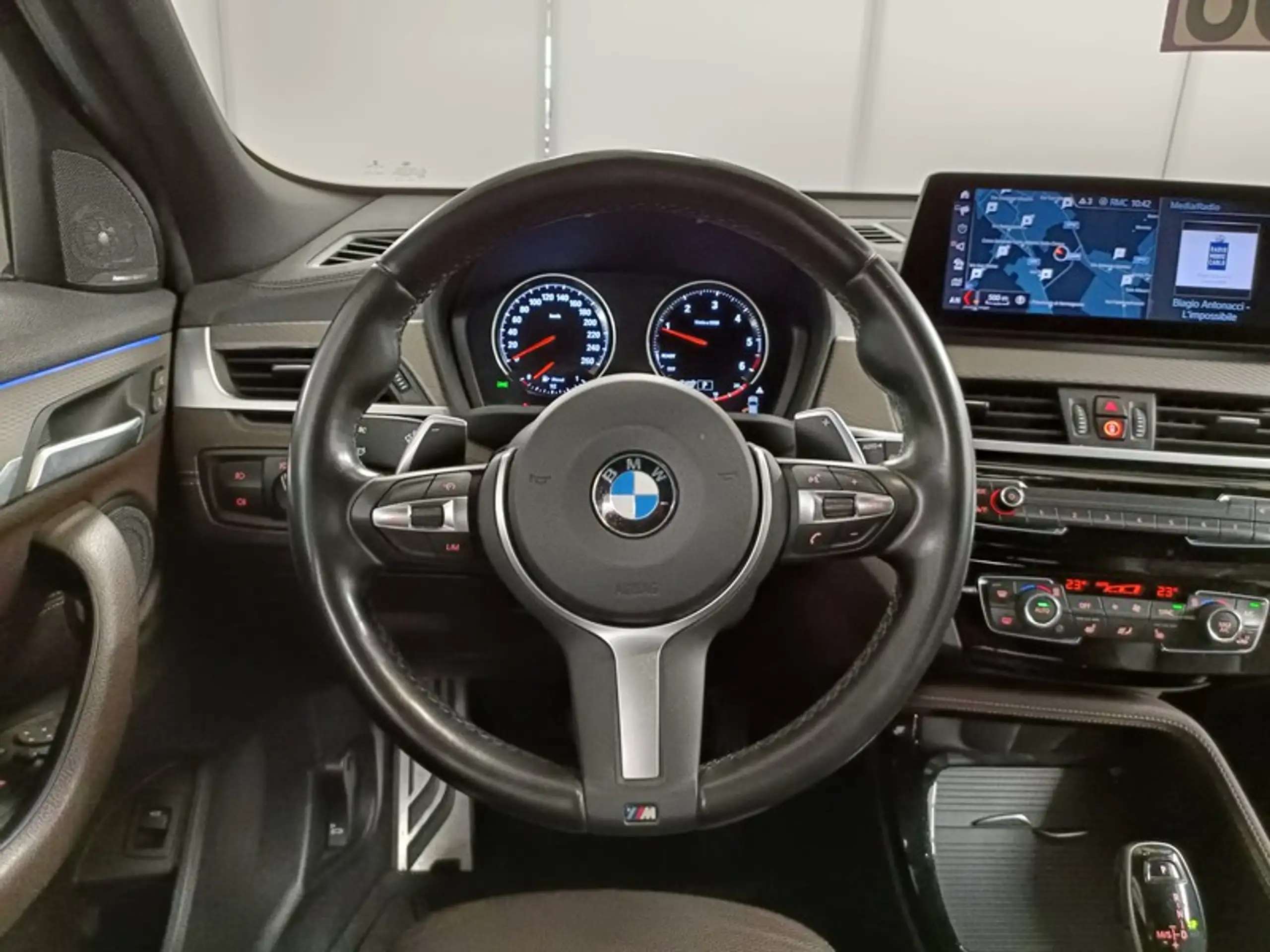 BMW - X2