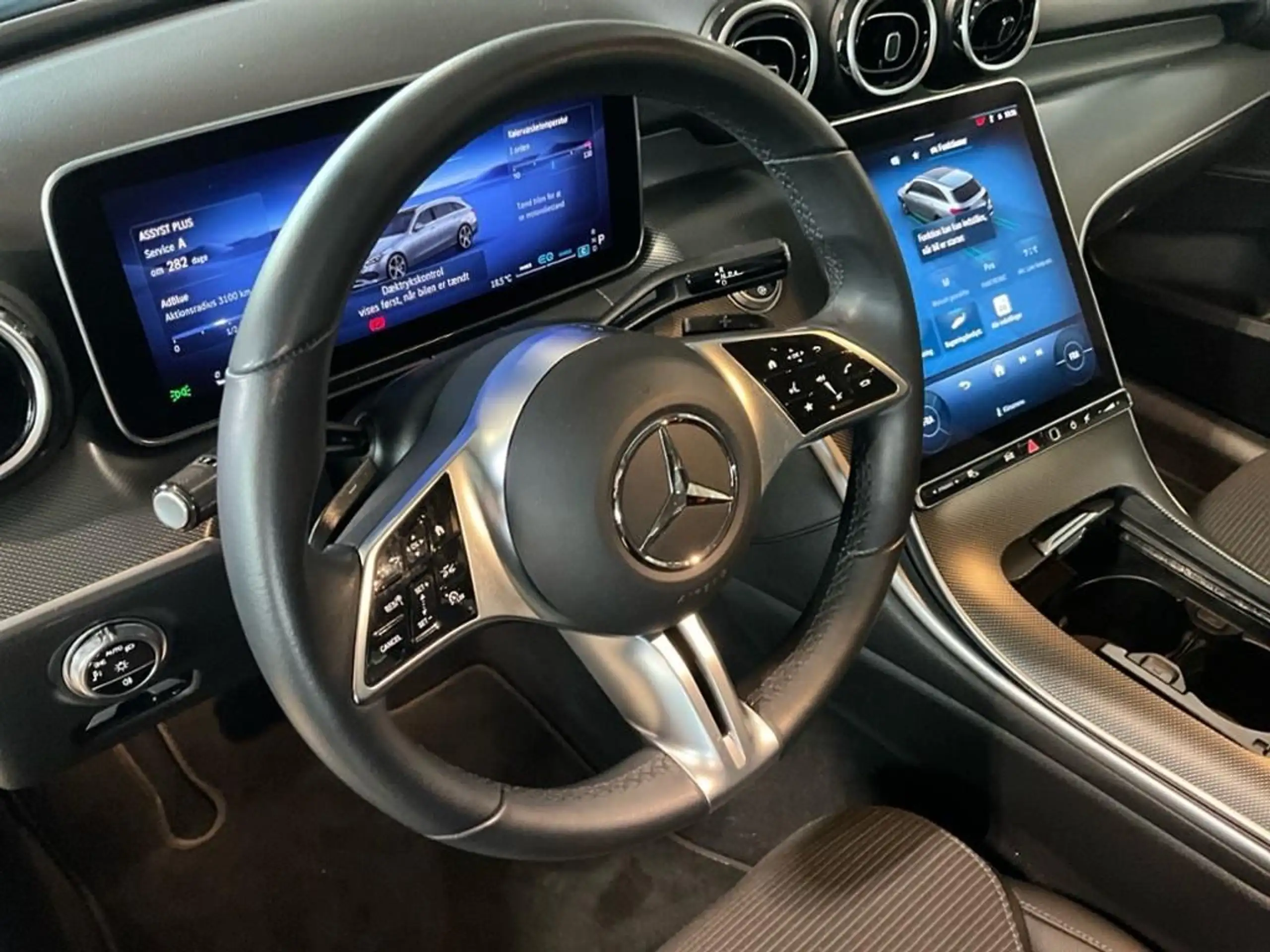 Mercedes-Benz - C 220