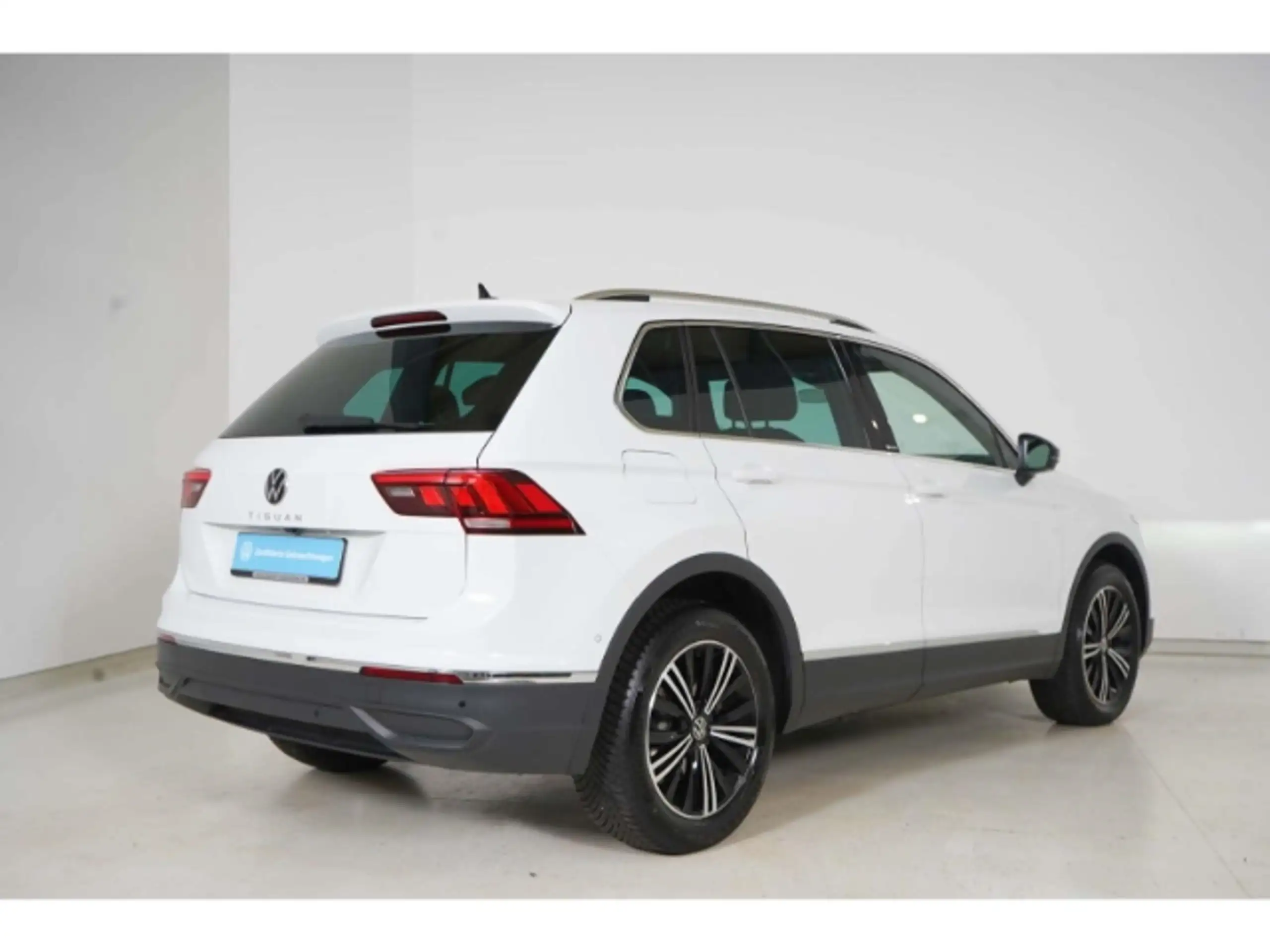 Volkswagen - Tiguan