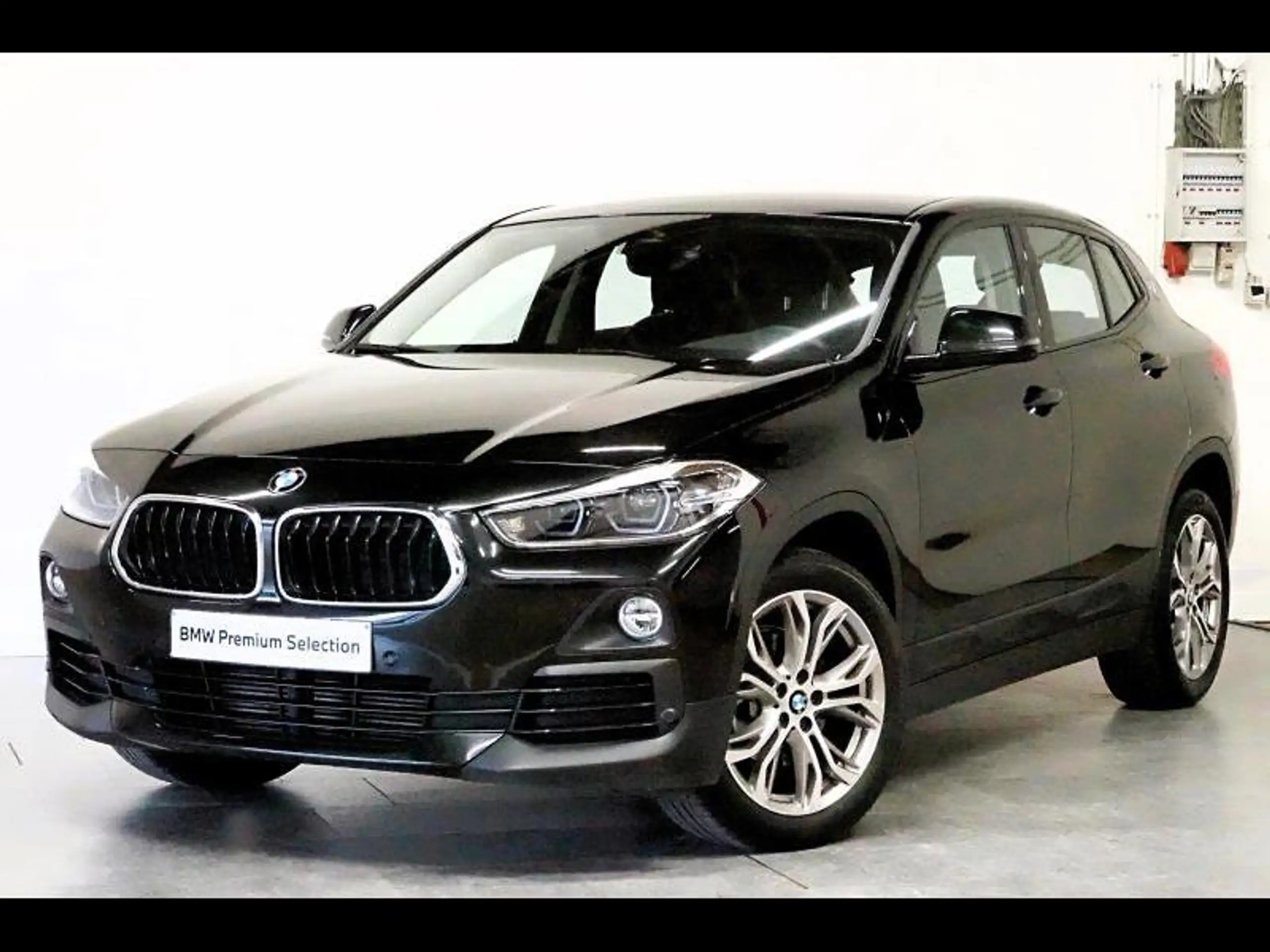 BMW - X2