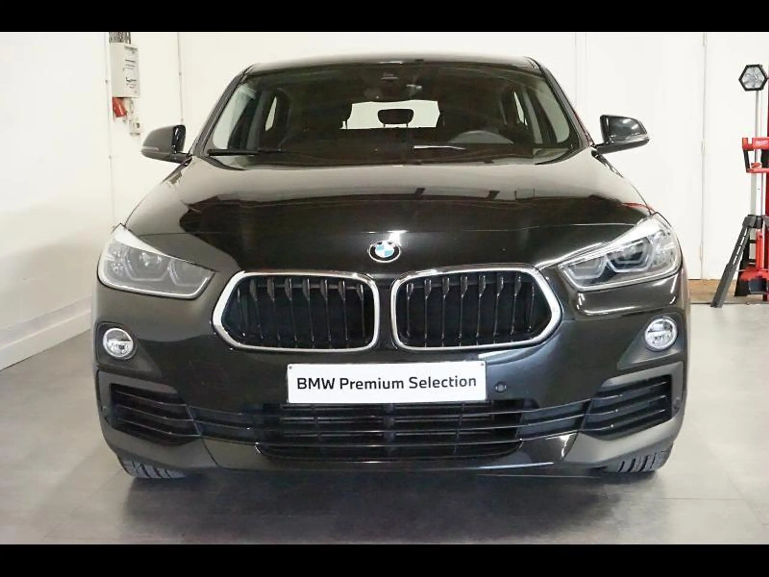 BMW - X2