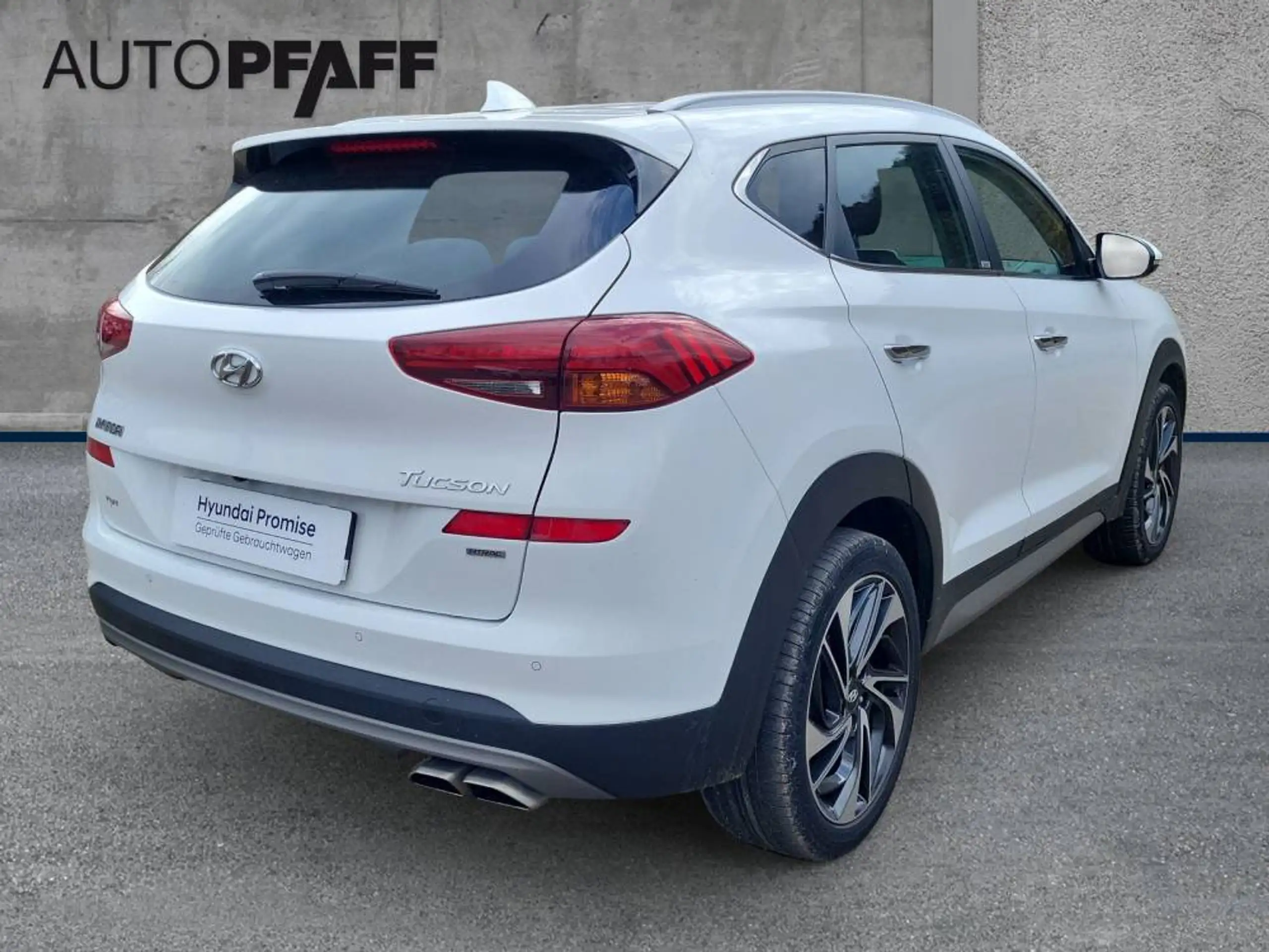 Hyundai - TUCSON