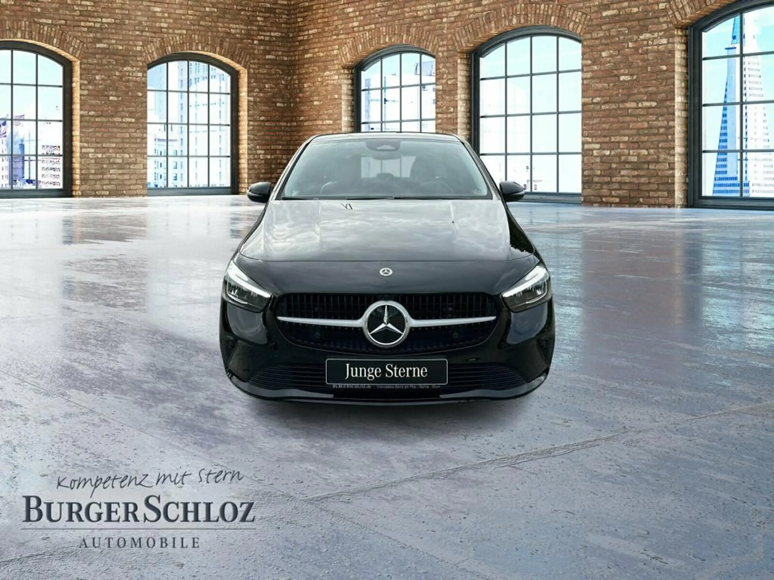 Mercedes-Benz - B 180