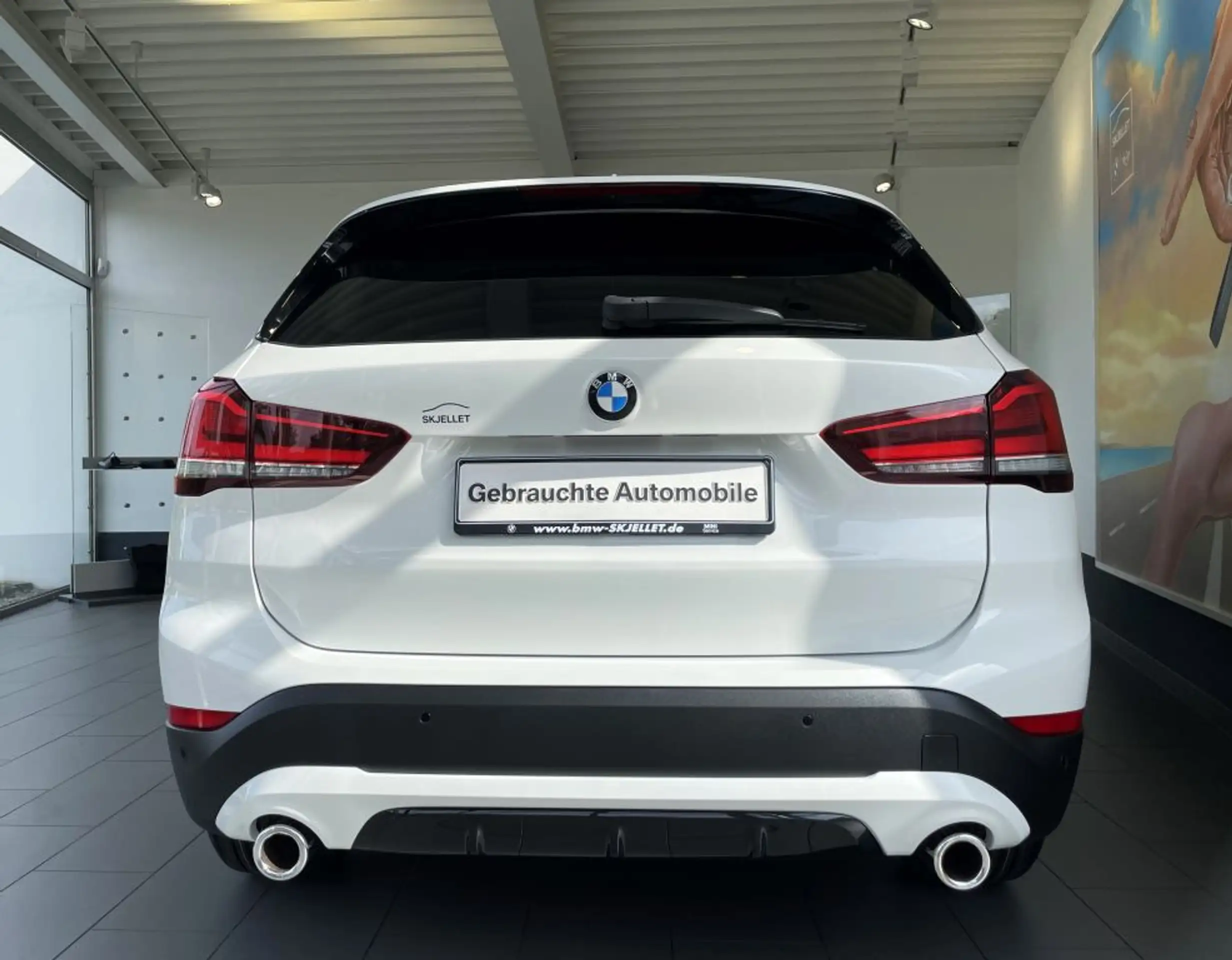 BMW - X1