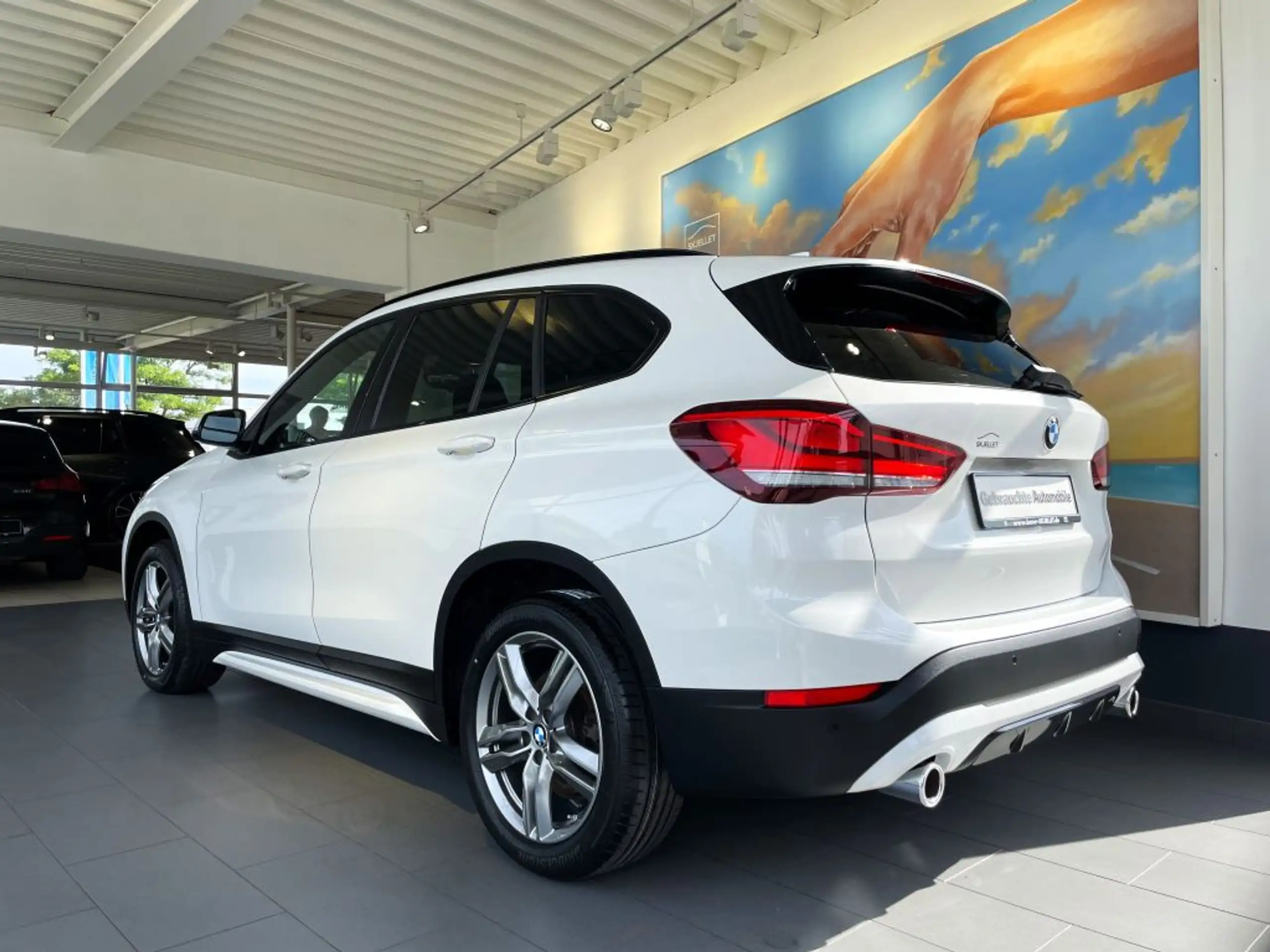 BMW - X1