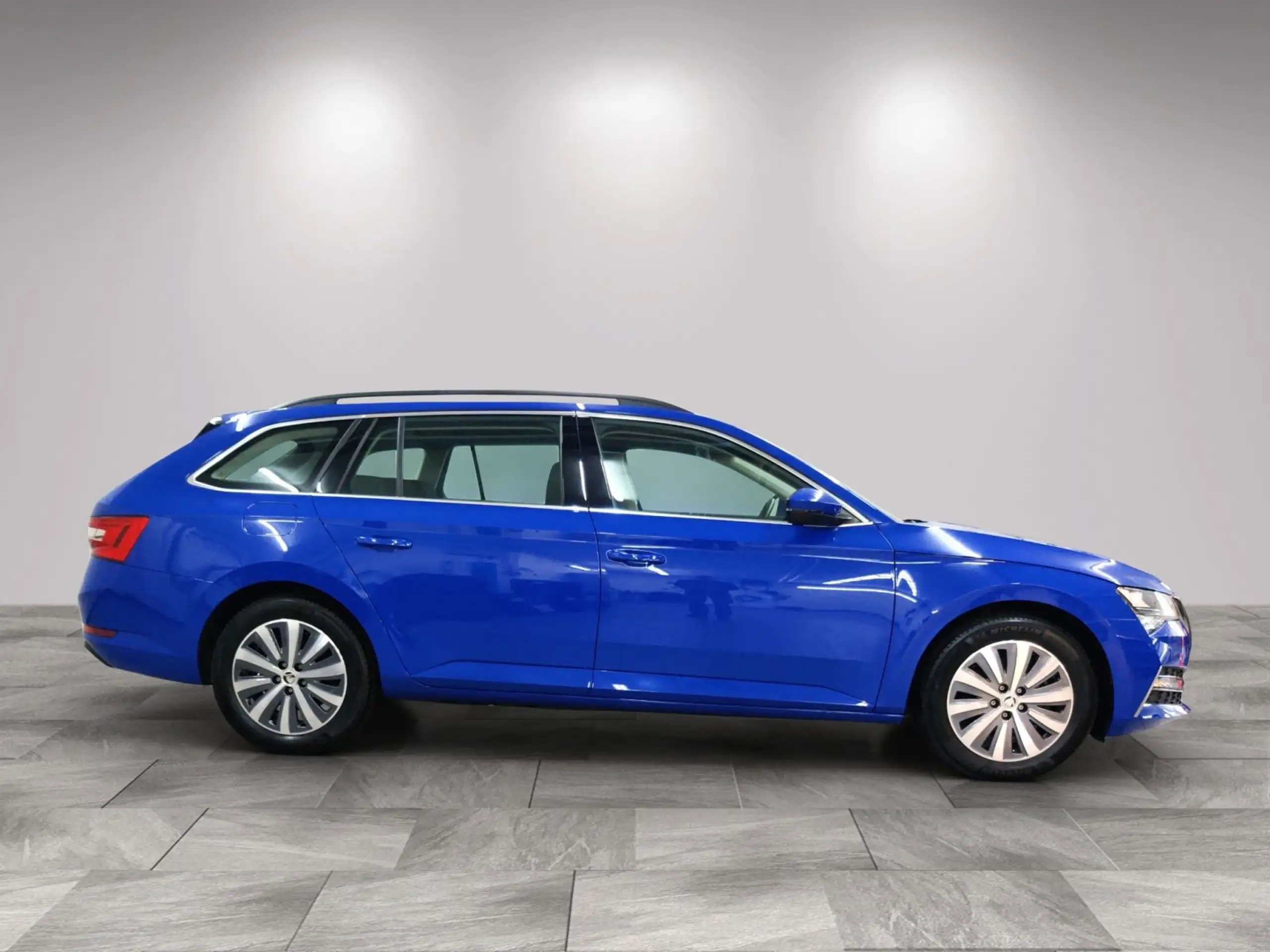 Skoda - Superb