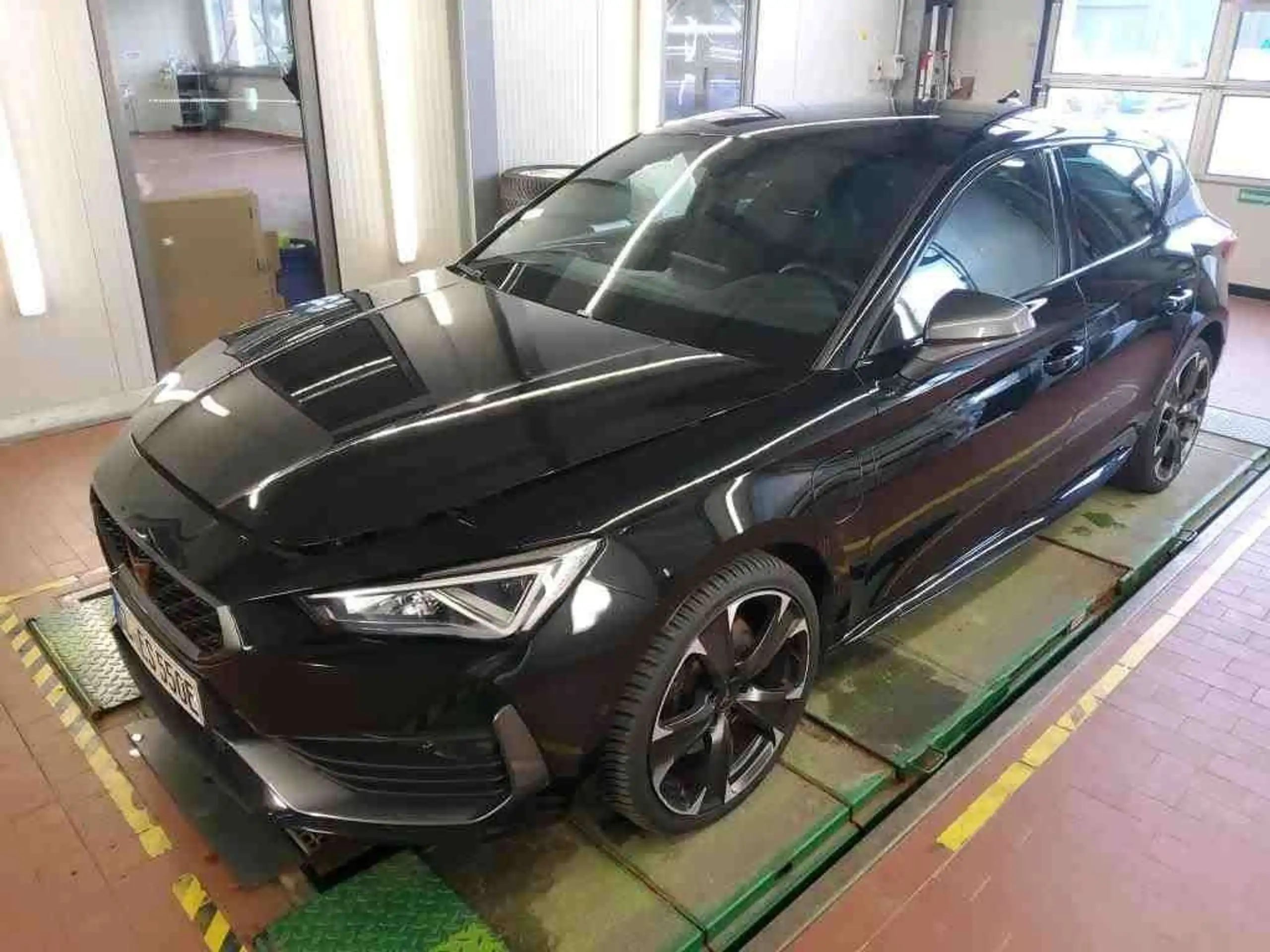 CUPRA Leon 2021