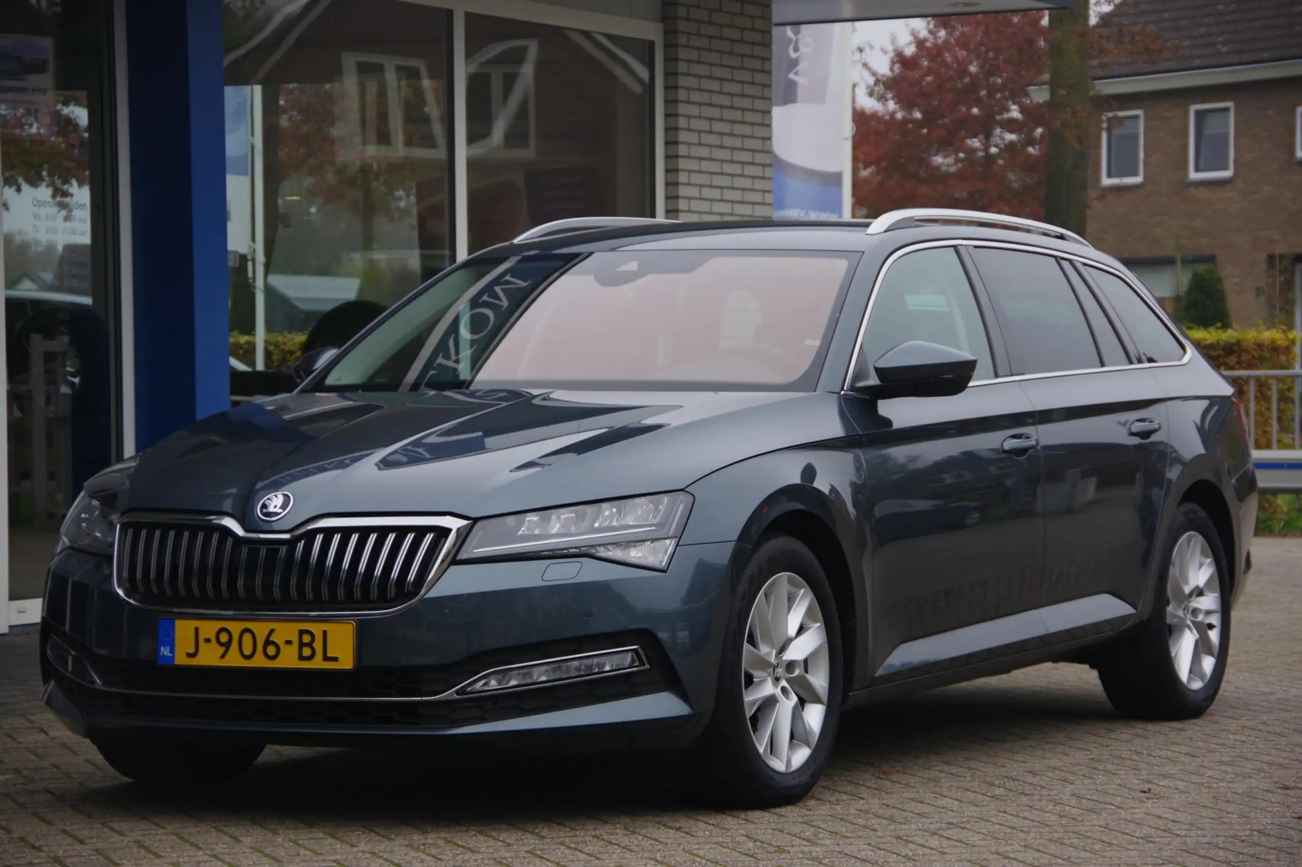 Skoda - Superb