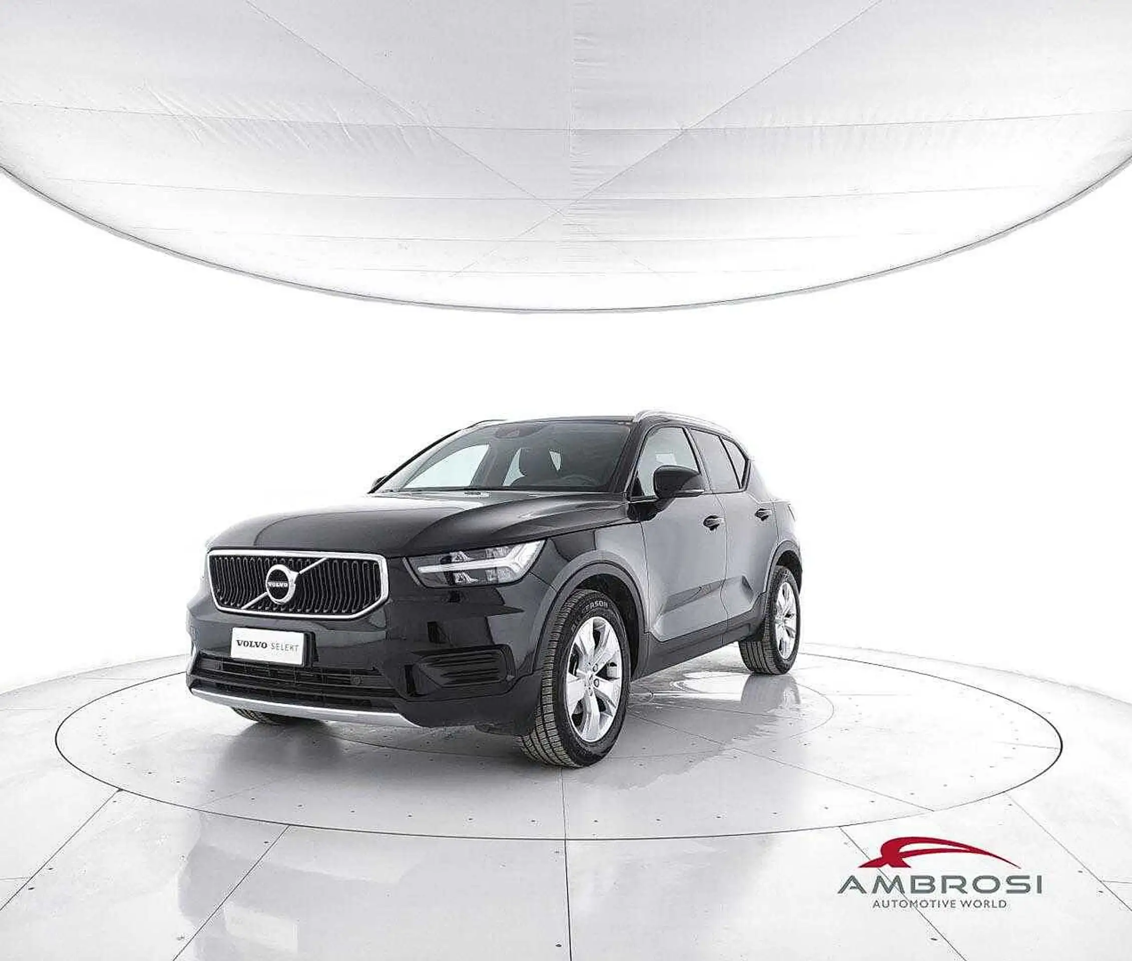 Volvo - XC40